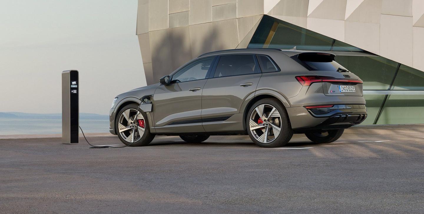 Q8 e-tron