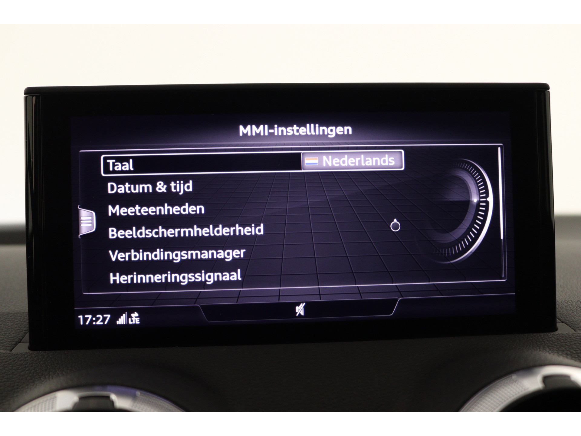 Audi - Q2 35 TFSI S Edition - 2022