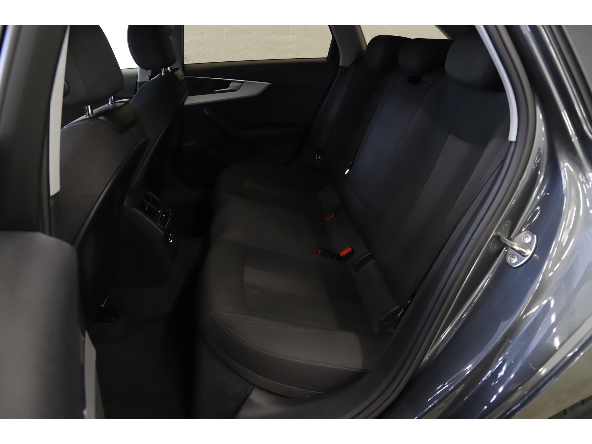 Audi - A4 Avant 40 TFSI 190pk Sport S-Line - 2020