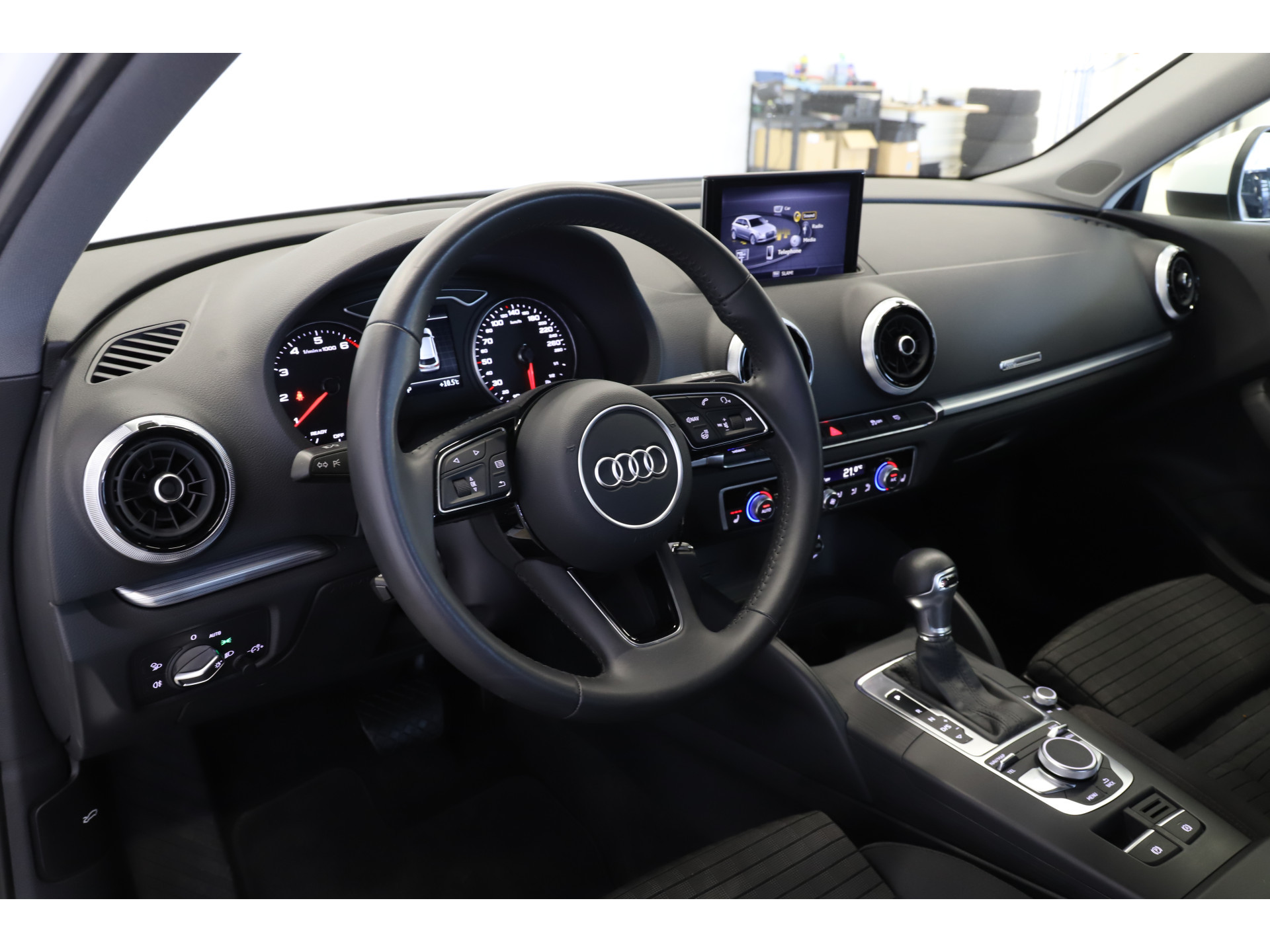 Audi - A3 Sportback 35 TFSI Sport S-Line - 2020
