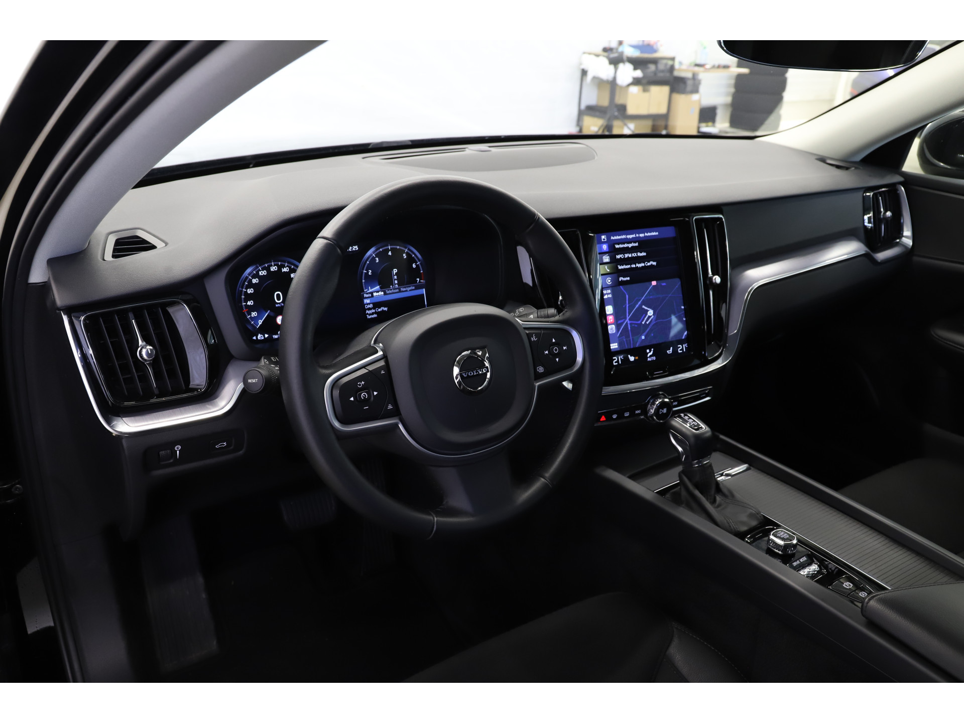 Volvo - V60 2.0 T4 190pk Momentum - 2020