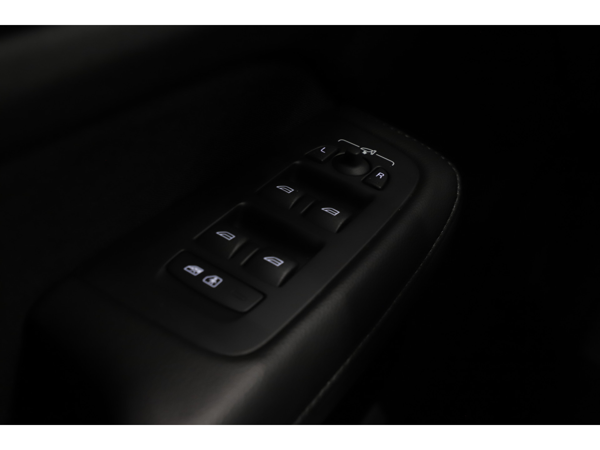 Volvo - V60 2.0 T4 190pk Momentum - 2020
