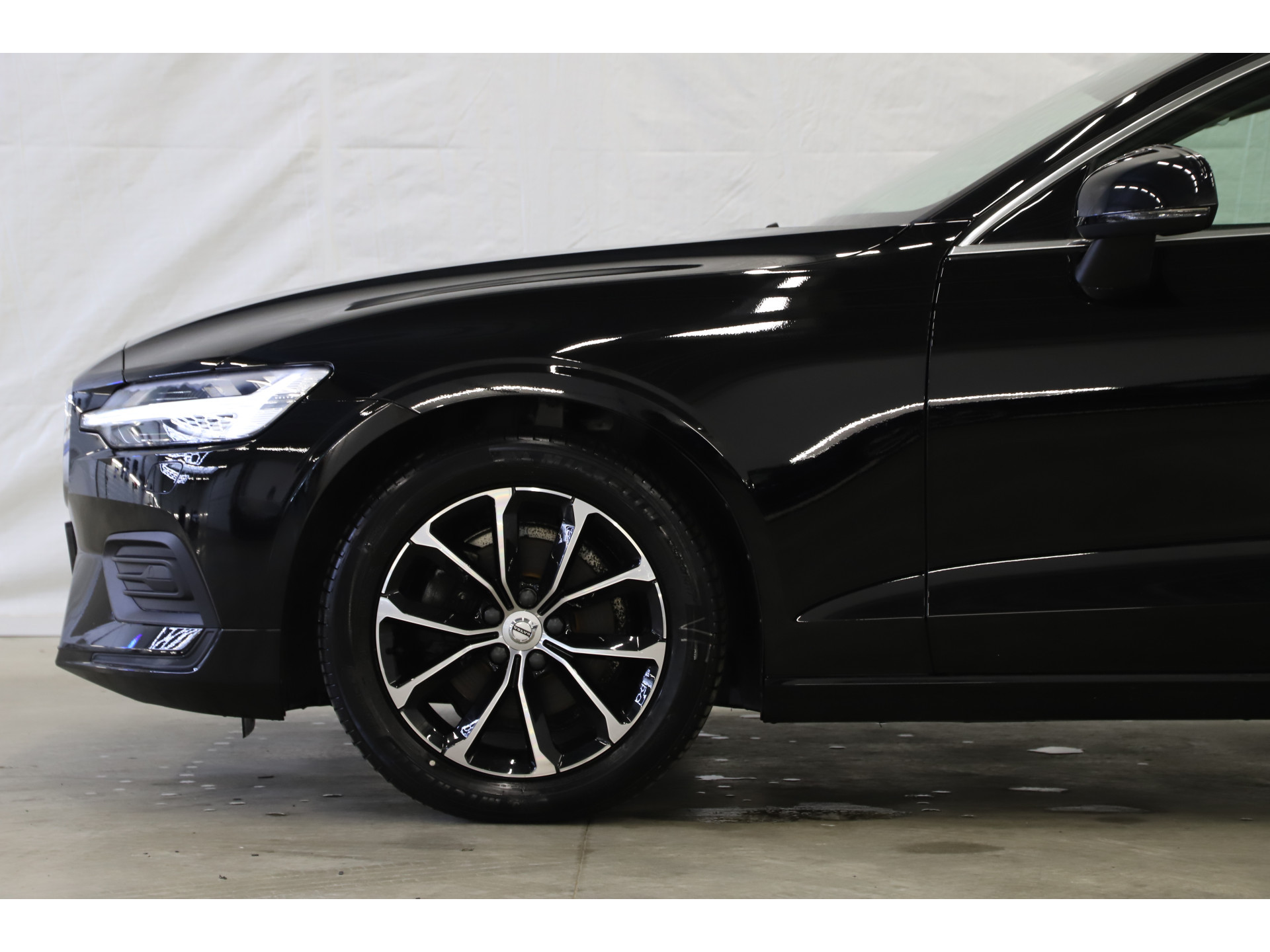 Volvo - V60 2.0 T4 190pk Momentum - 2020