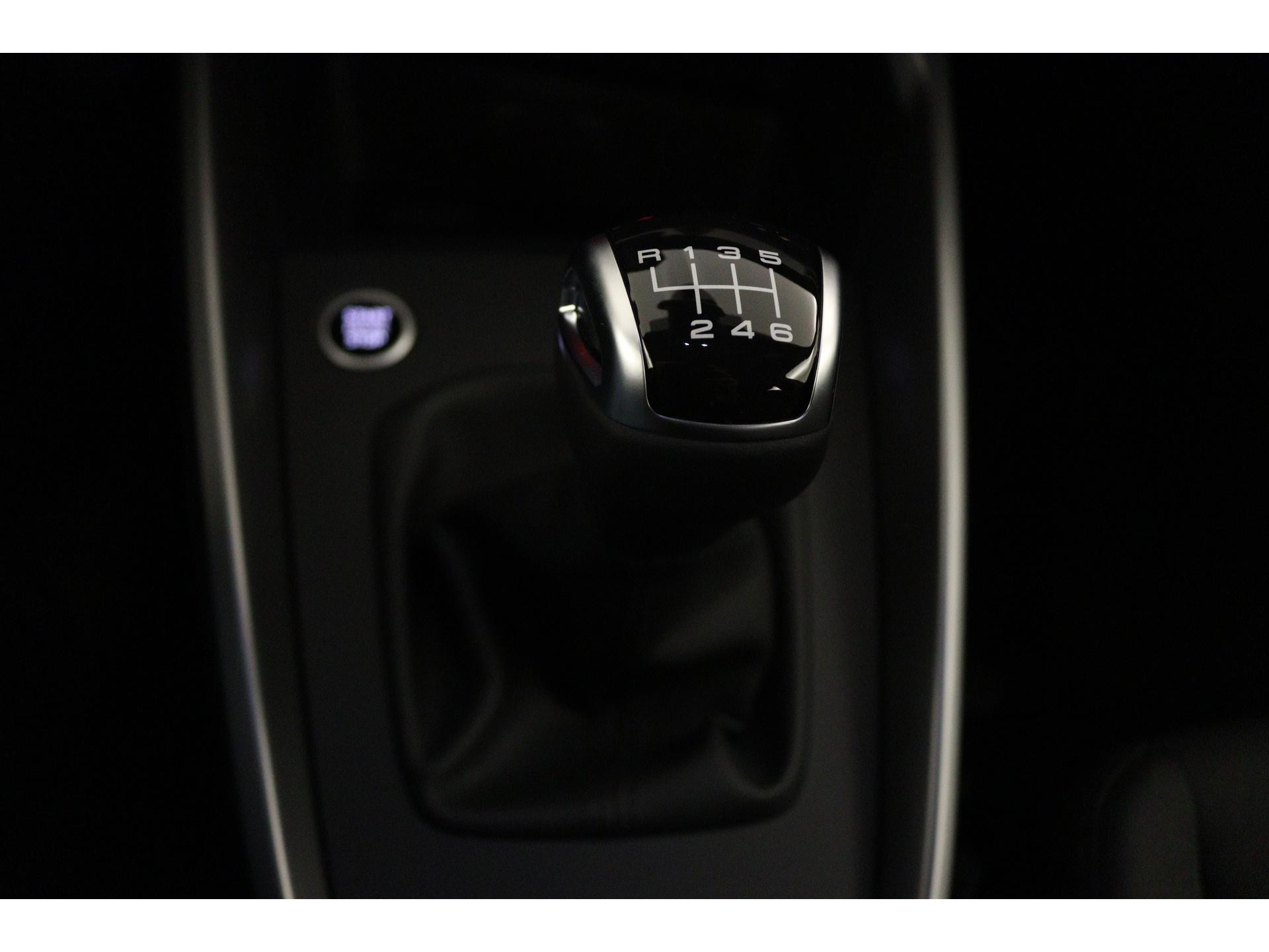 Audi - A3 Sportback 30 TFSI 110 6MT Pro Line - 2023