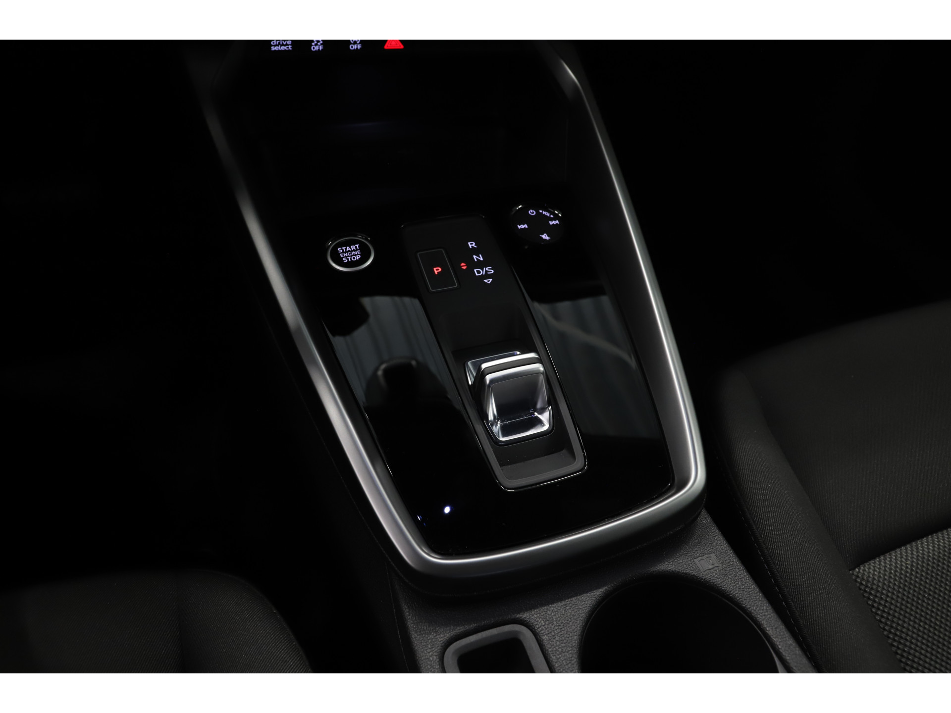 Audi - A3 Limousine 30 TFSI 81 kW / 110 pk S-Tronic Advanced edition - 2022
