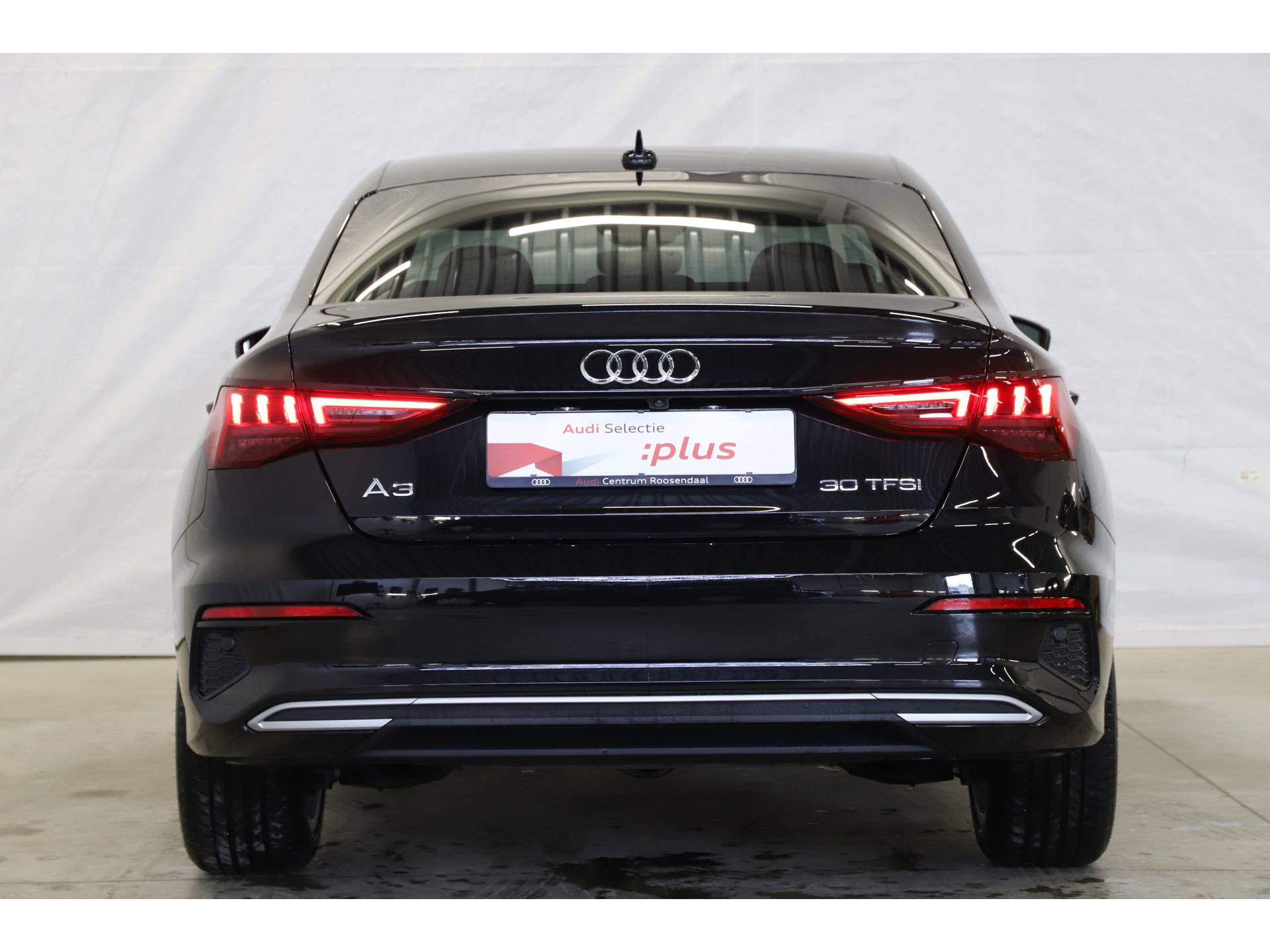 Audi - A3 Limousine 30 TFSI 81 kW / 110 pk S-Tronic Advanced edition - 2022