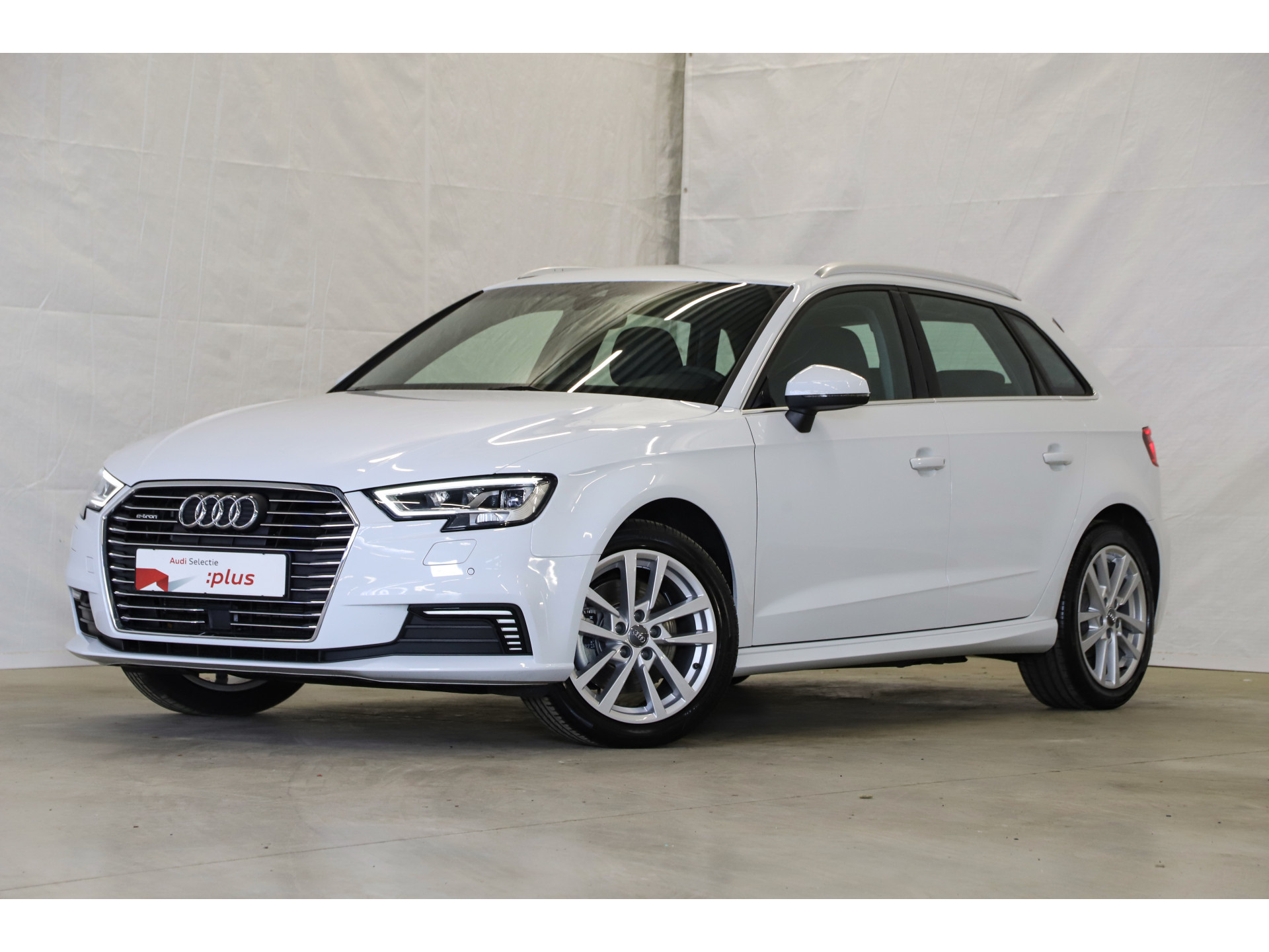 Audi - A3 Sportback 40 e-tron Advance Sport 204 pk - 2020