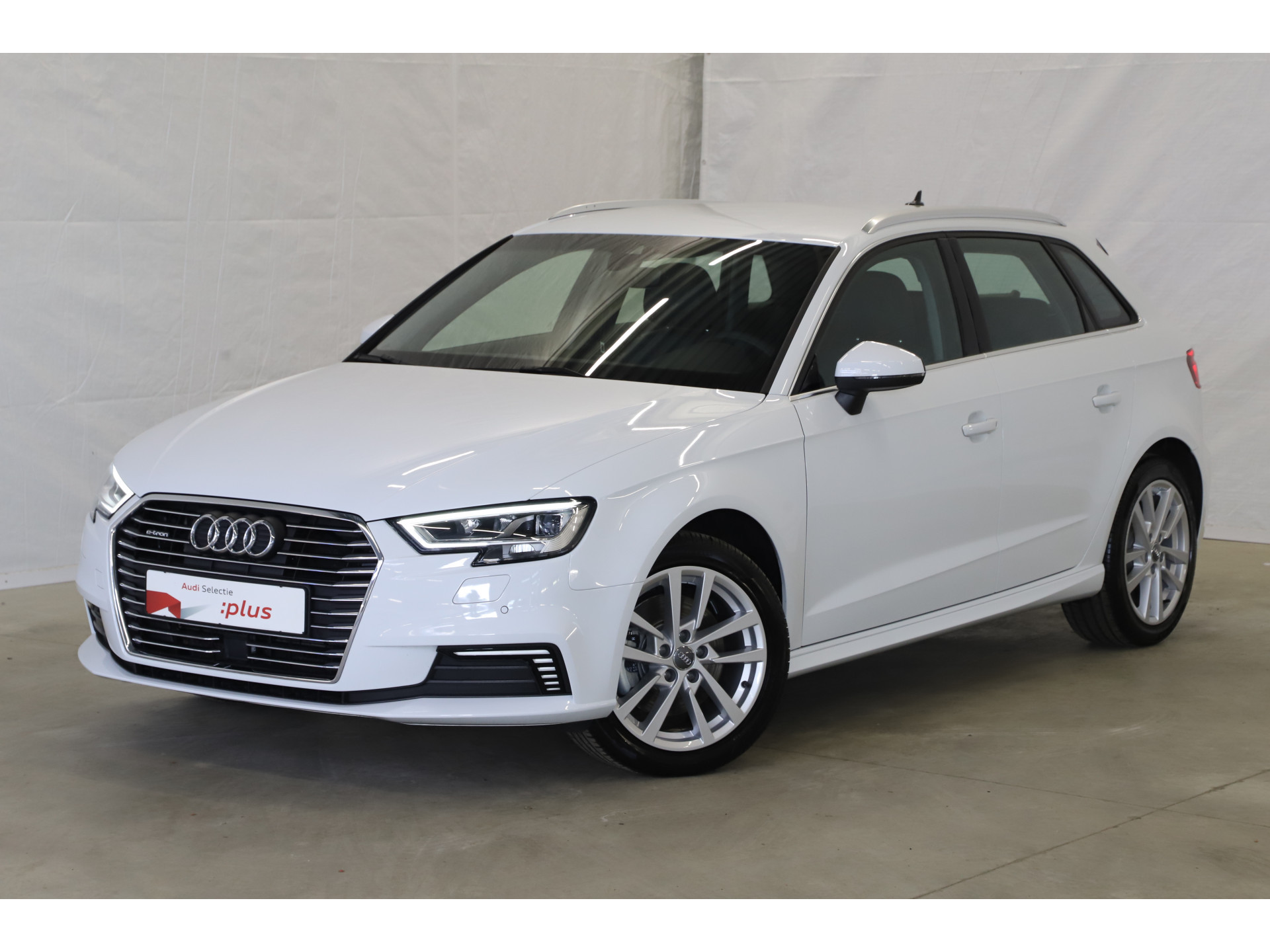 Audi - A3 Sportback 40 e-tron Advance Sport 204 pk - 2020