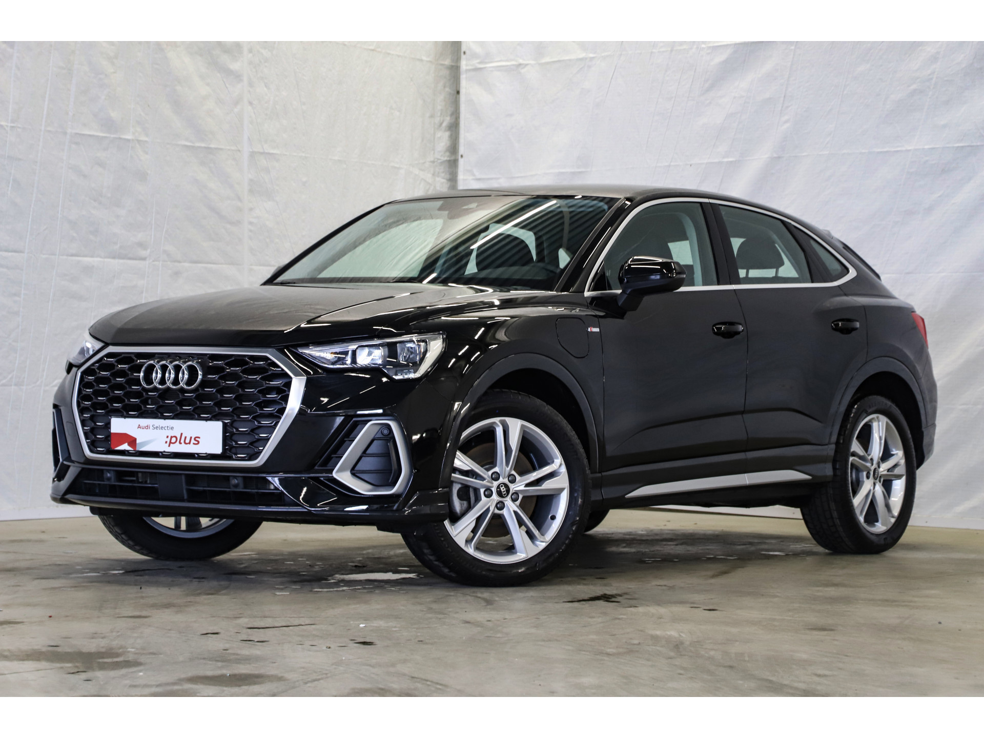 Audi - Q3 Sportback 45 TFSI e 245pk S Edition - 2022