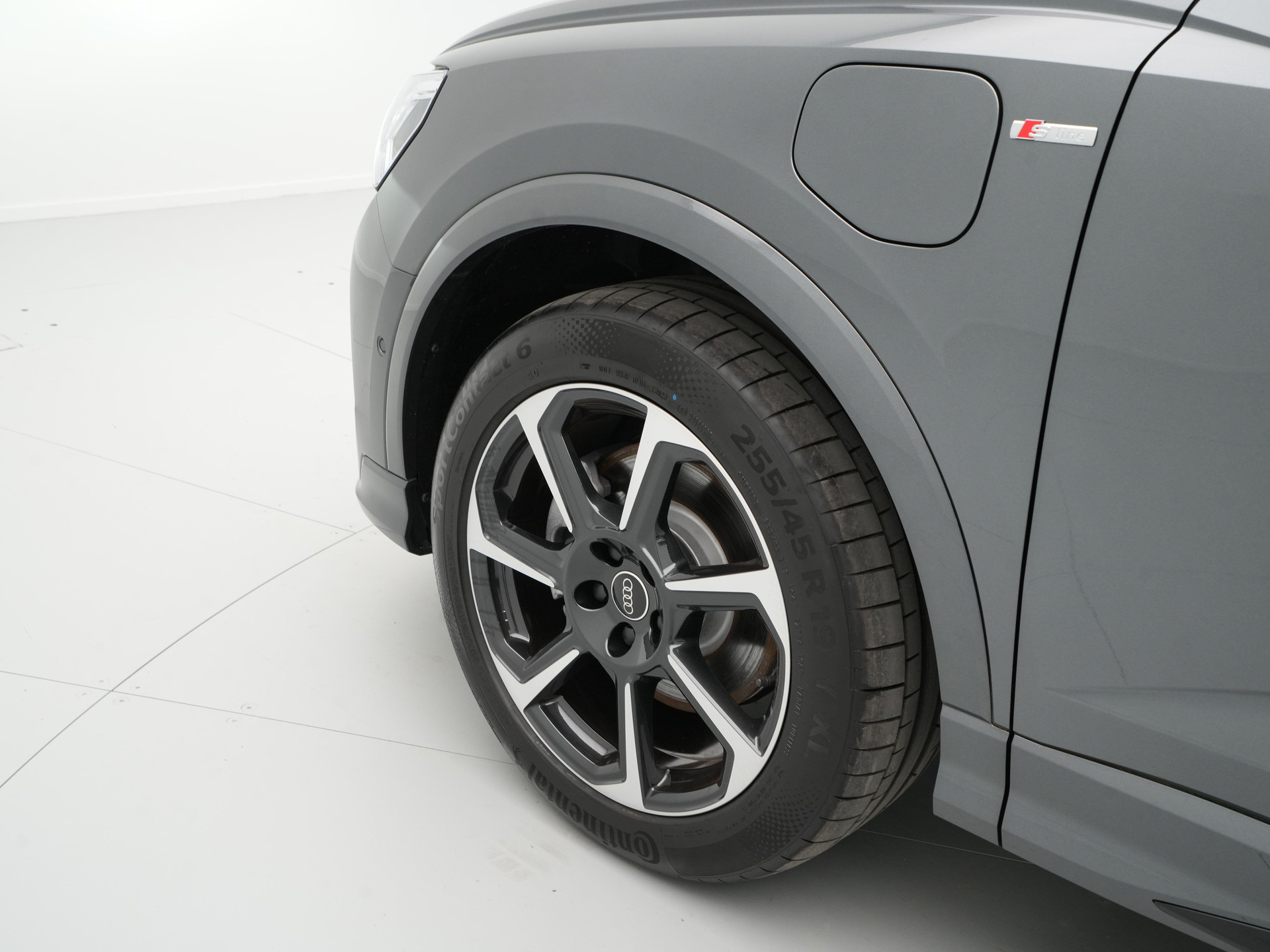 Audi - Q3 Sportback 45 TFSI e 245 S tronic S edition - 2025