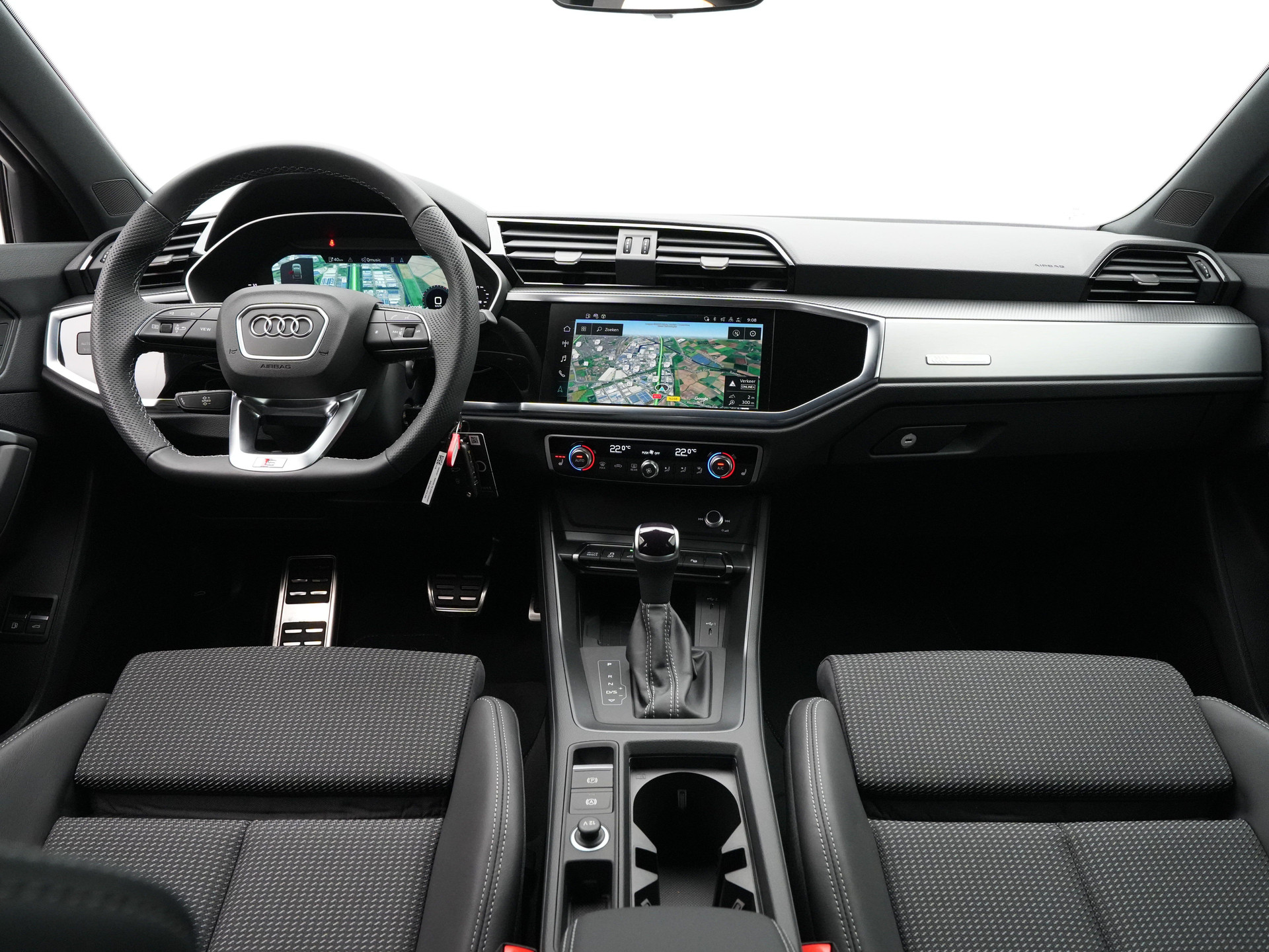 Audi - Q3 Sportback 45 TFSI e 245 S tronic S edition - 2025