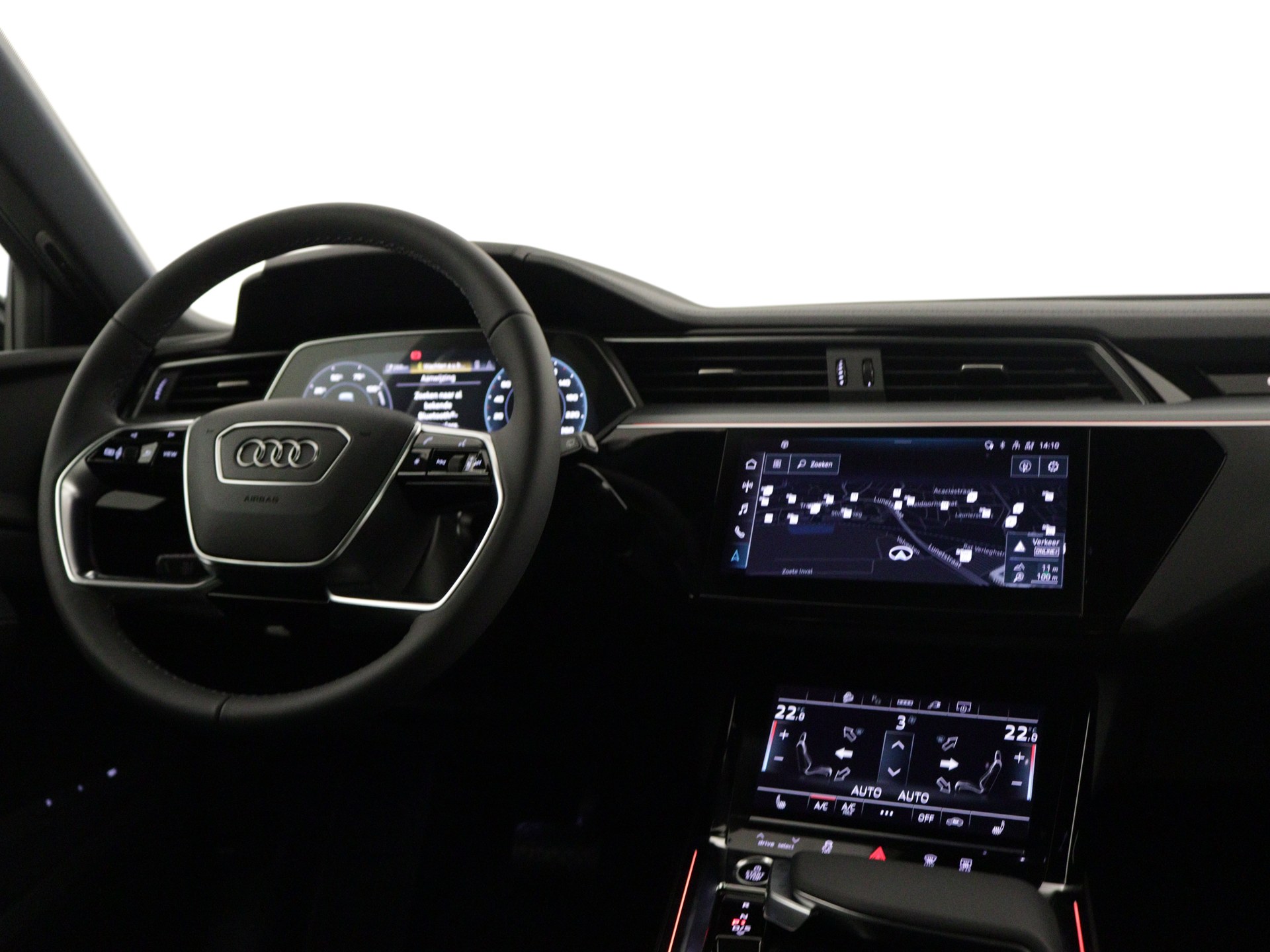 Audi - Q8 e-tron 55 quattro Advanced Edition 115 kWh - 2023