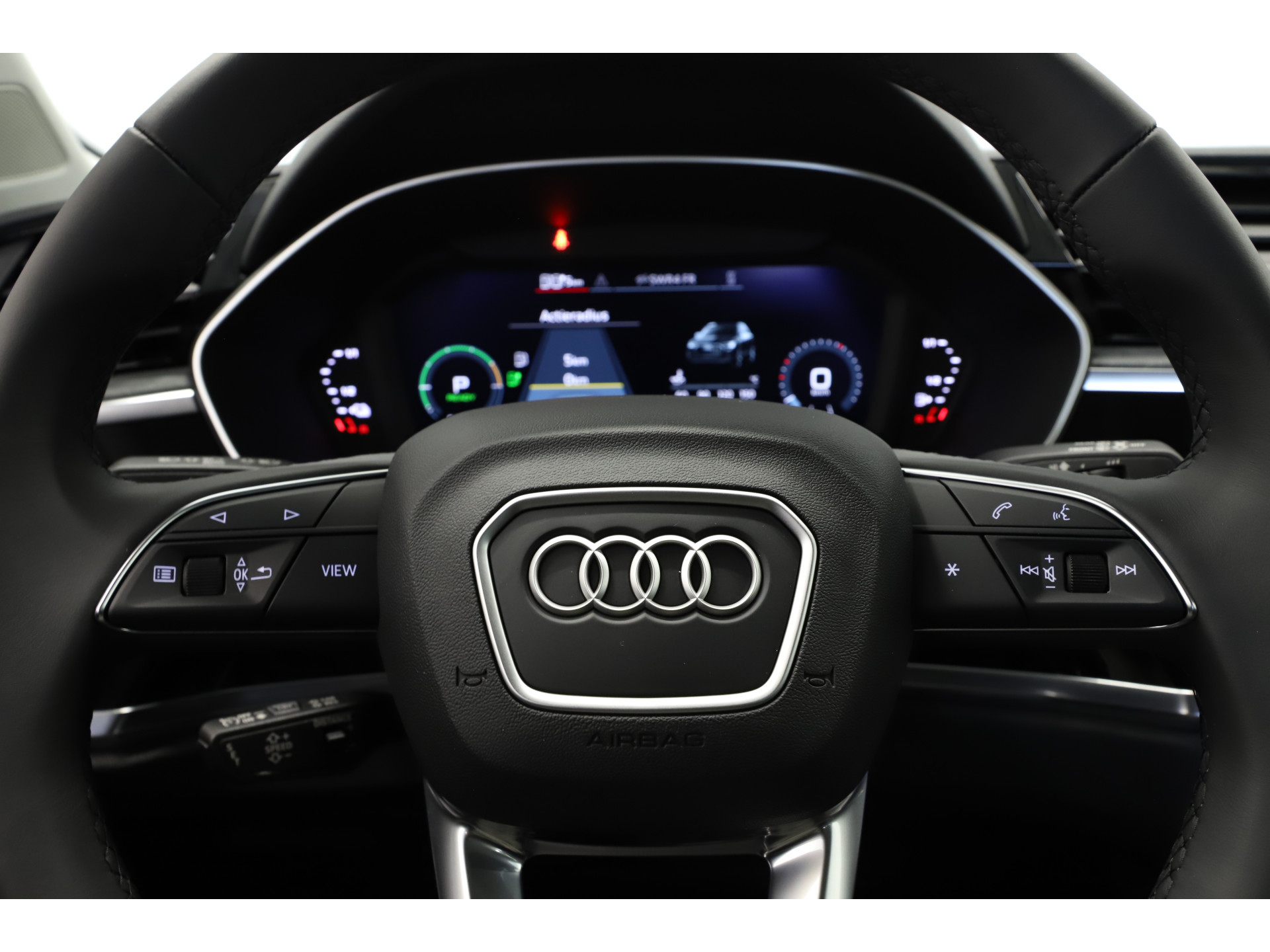 Audi - Q3 45 TFSI e 245 pk S-Tronic Advanced edition - 2024