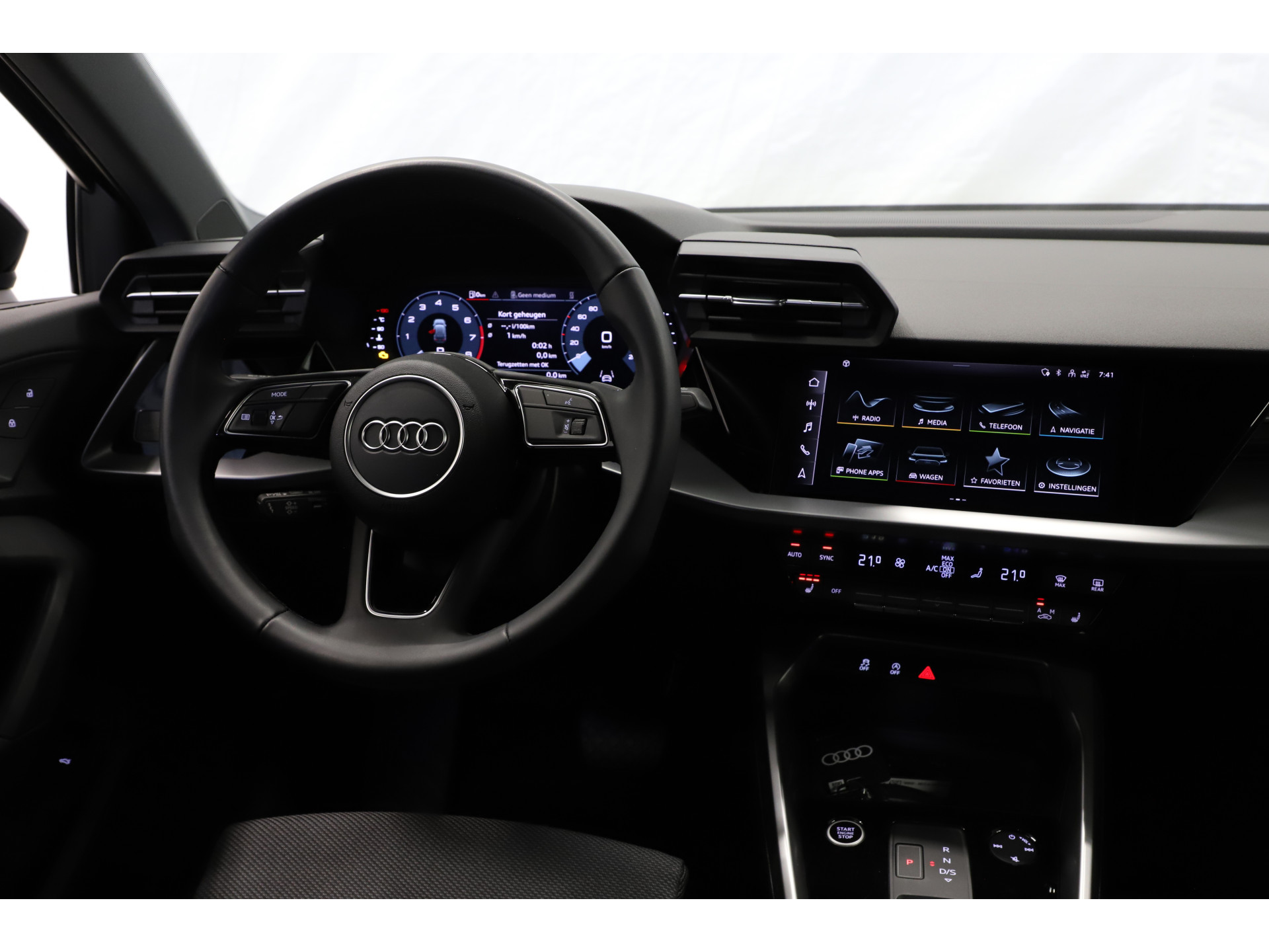 Audi - A3 Sportback 30 TFSI Advanced edition - 2023