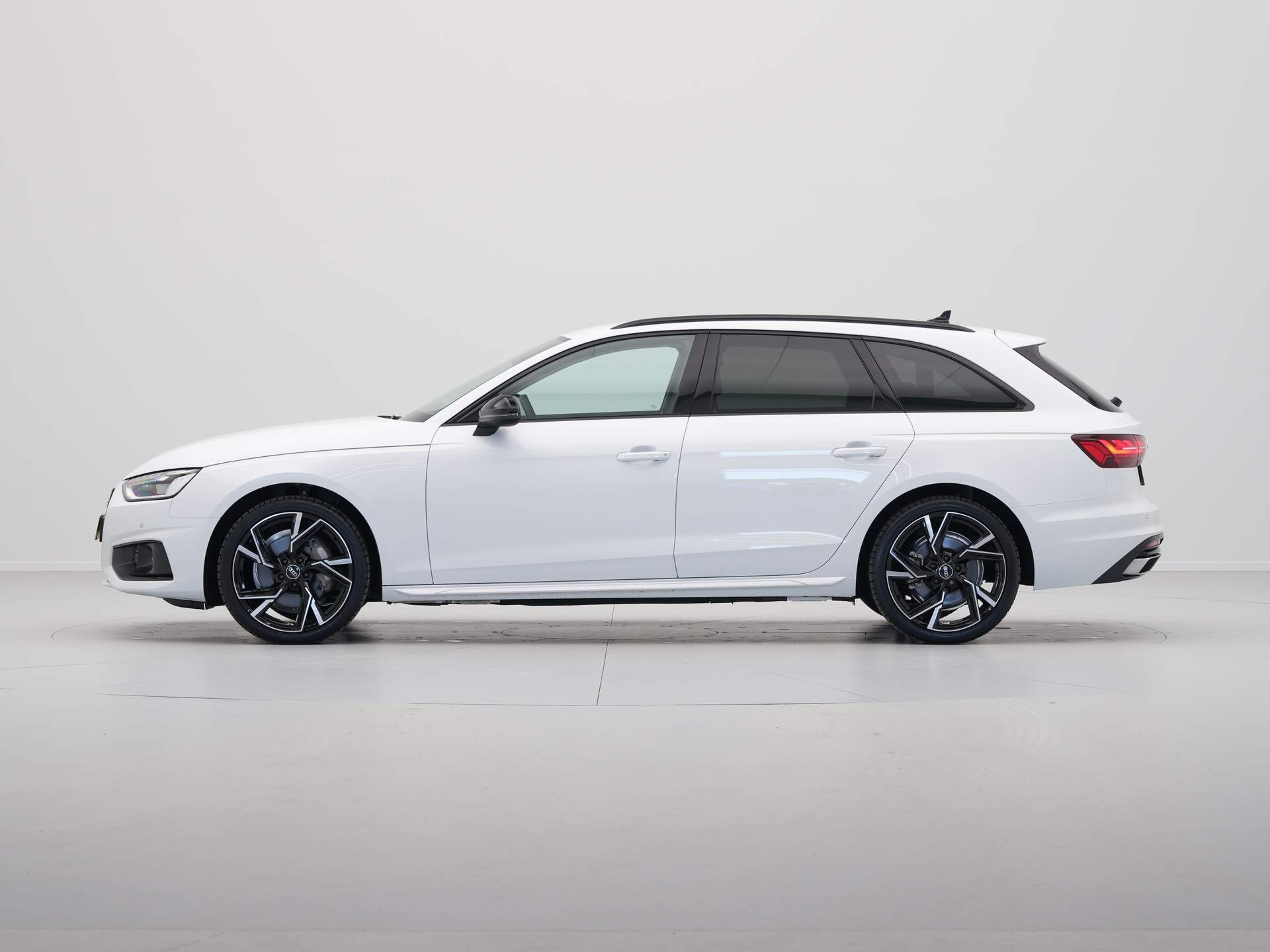 Audi - A4 Avant 40 TFSI 190pk Advanced Edition - 2022