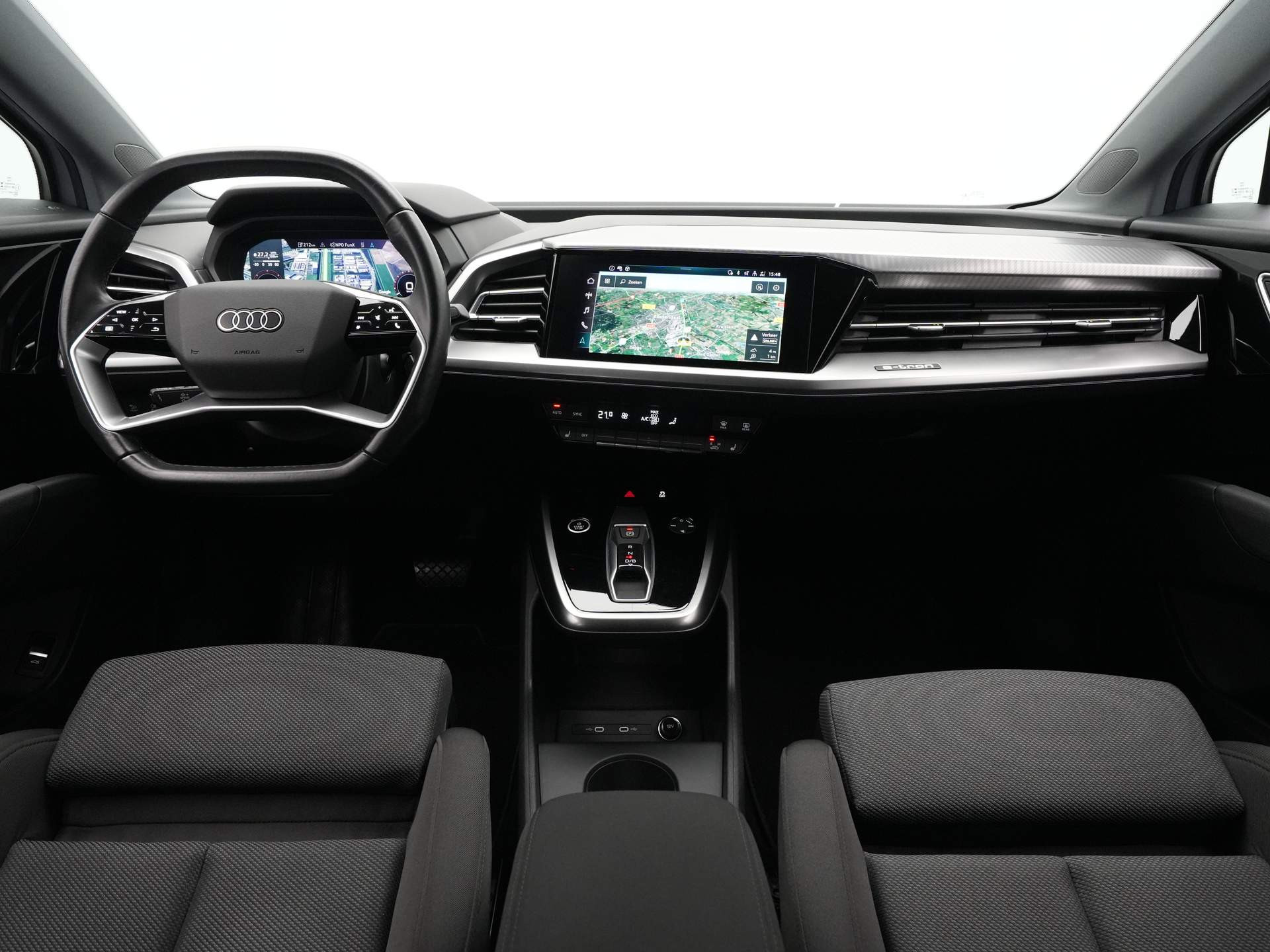 Audi - Q4 e-tron 35 Launch edition Advanced 55 kWh - 2021