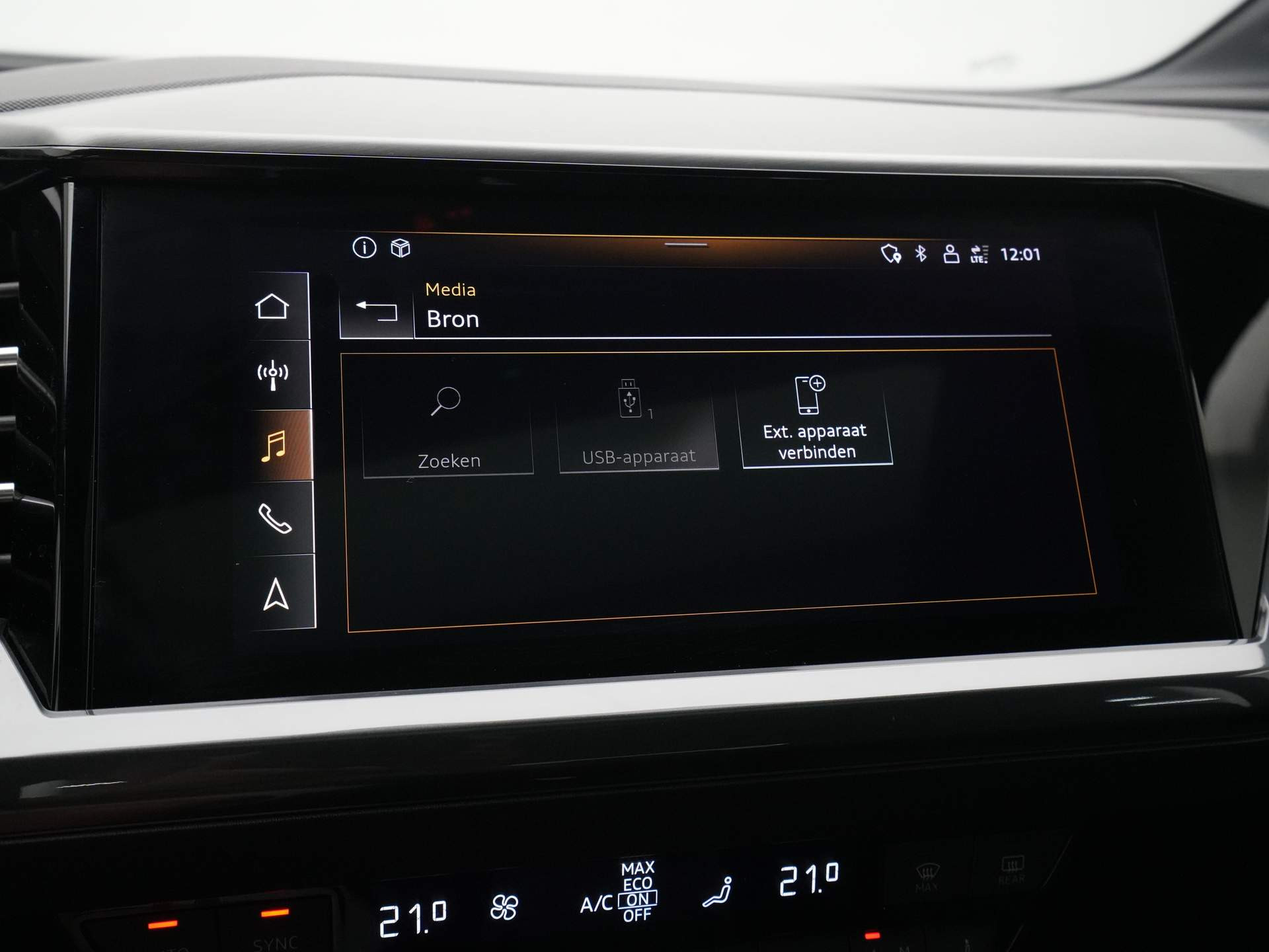 Audi - Q4 e-tron 35 125 kW/170 pk Edition 55 kWh - 2021