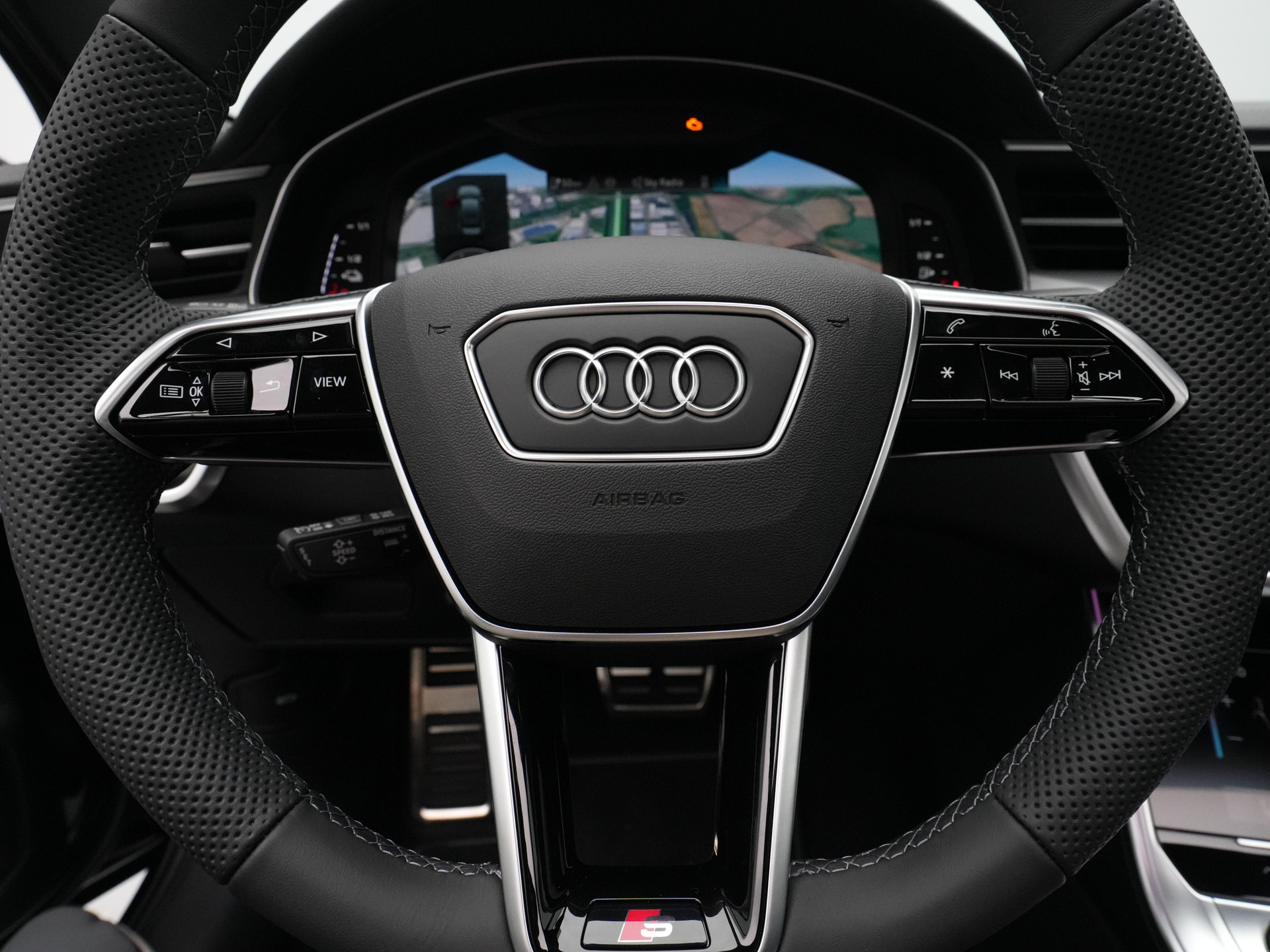 Audi - A6 Limousine 50 TFSI e quattro 299 S tronic S edition Competition - 2025