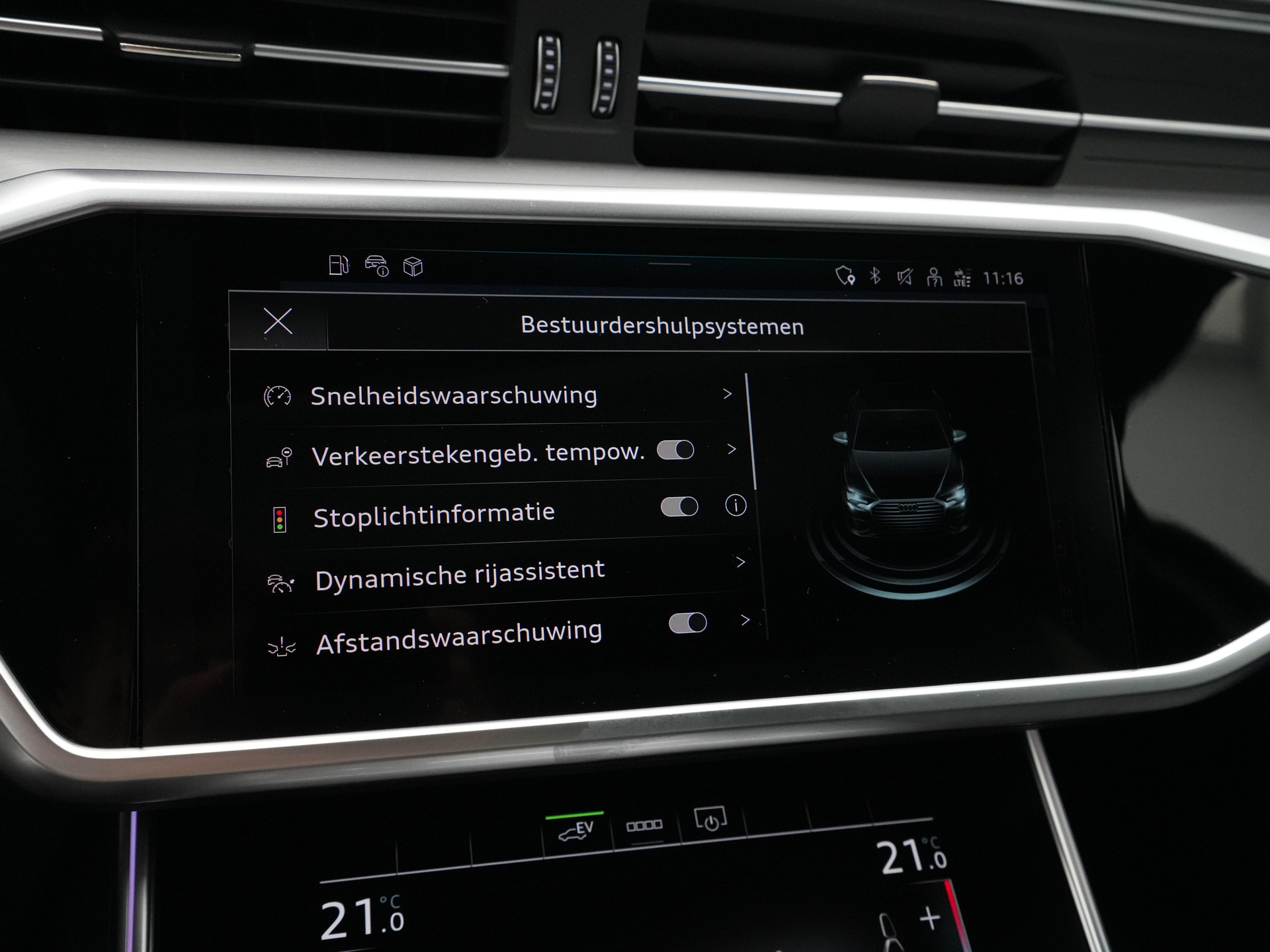 Audi - A6 Limousine 50 TFSI e quattro 299 S tronic S edition Competition - 2025