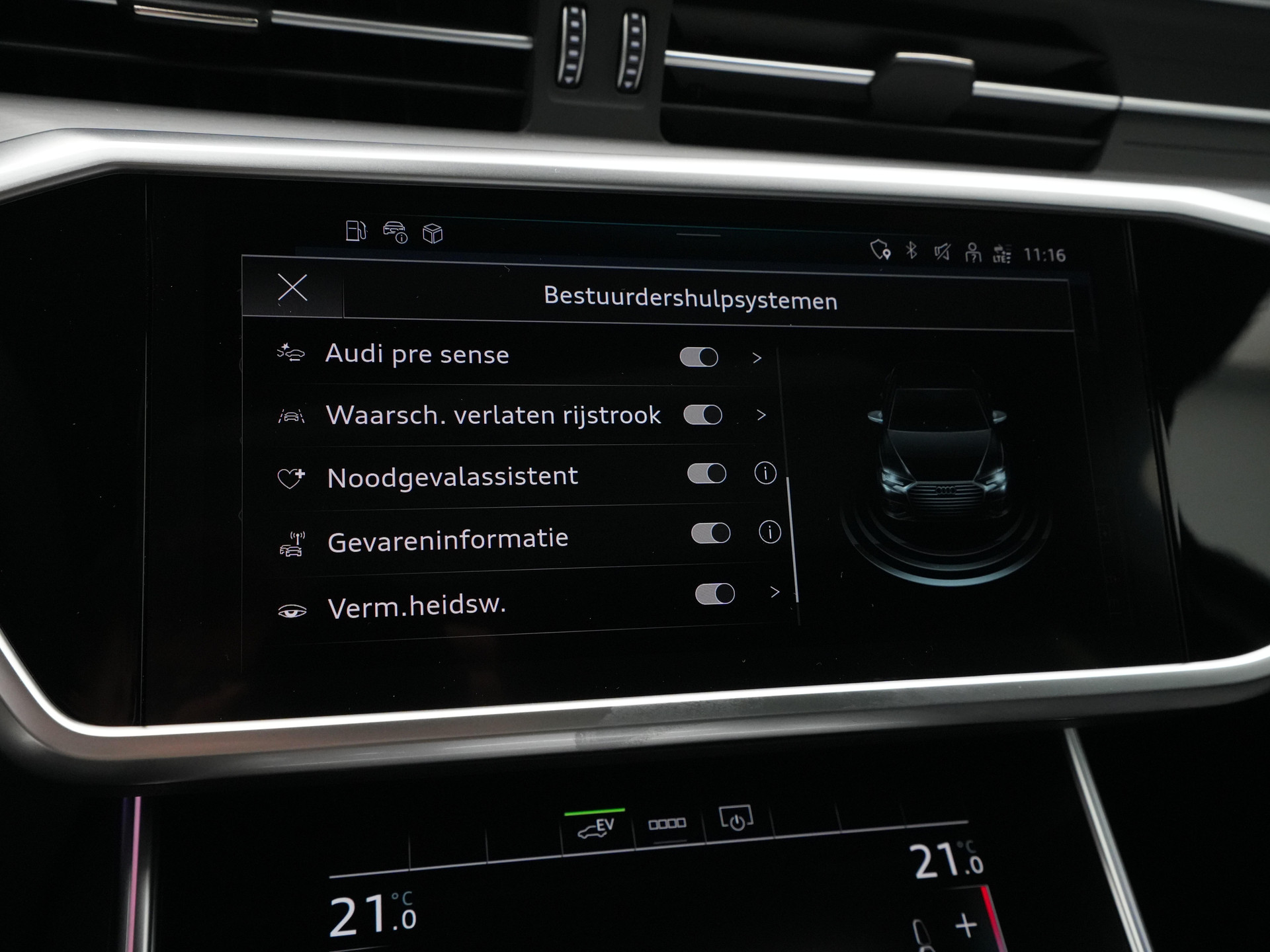 Audi - A6 Limousine 50 TFSI e quattro 299 S tronic S edition Competition - 2025