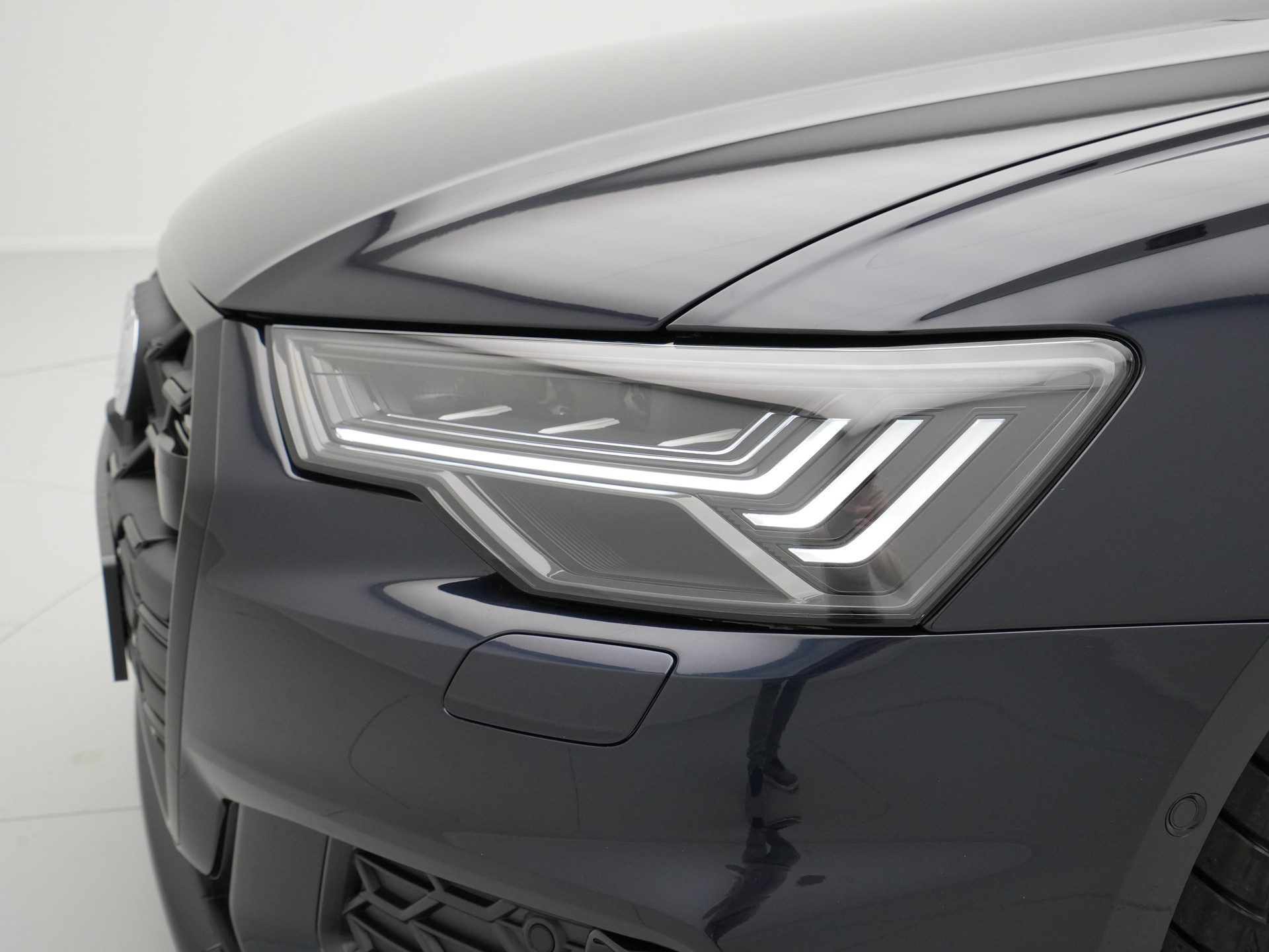 Audi - A6 Limousine 50 TFSI e quattro 299 S tronic S edition Competition - 2025