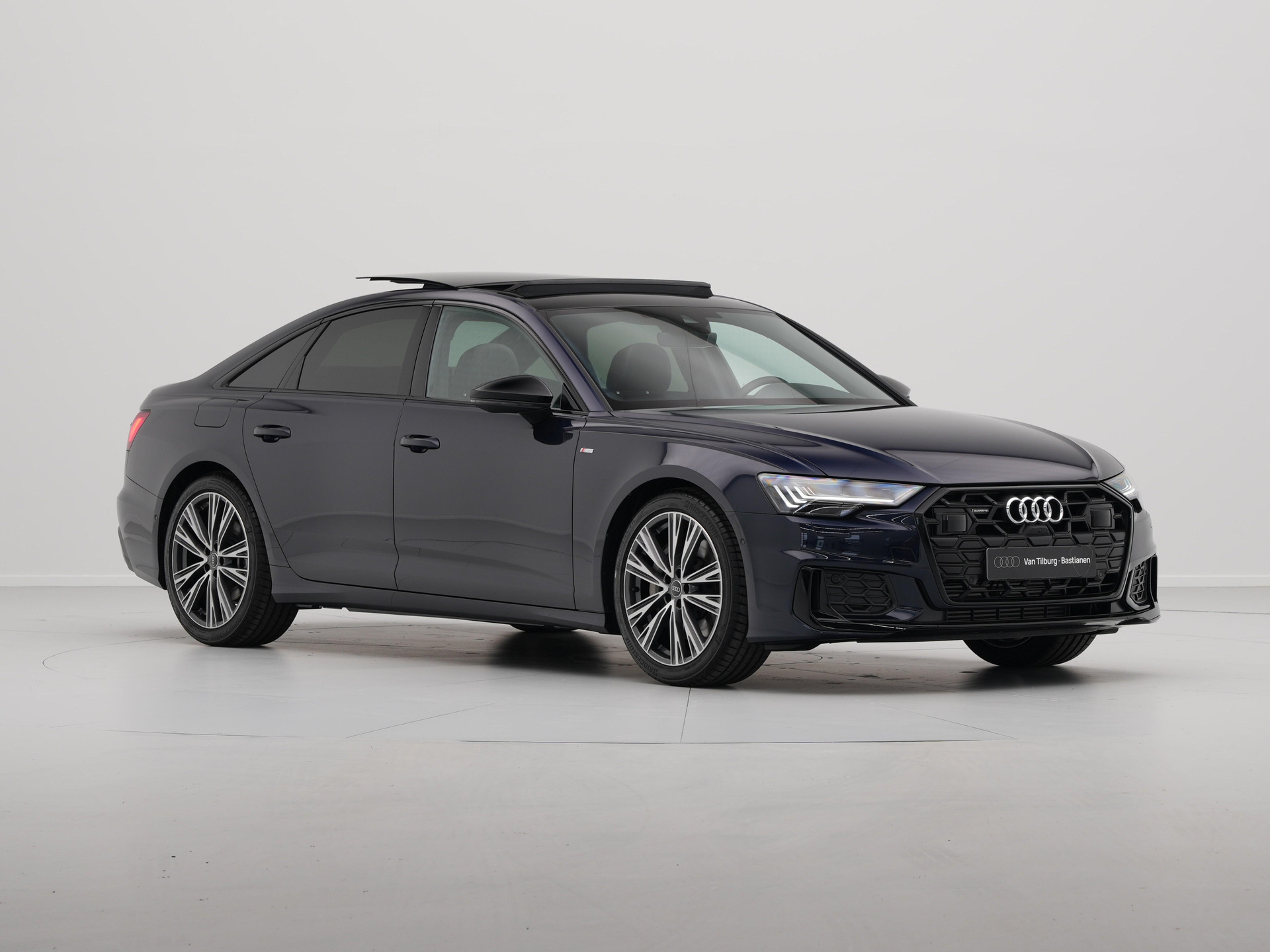 Audi - A6 Limousine 50 TFSI e quattro 299 S tronic S edition Competition - 2025