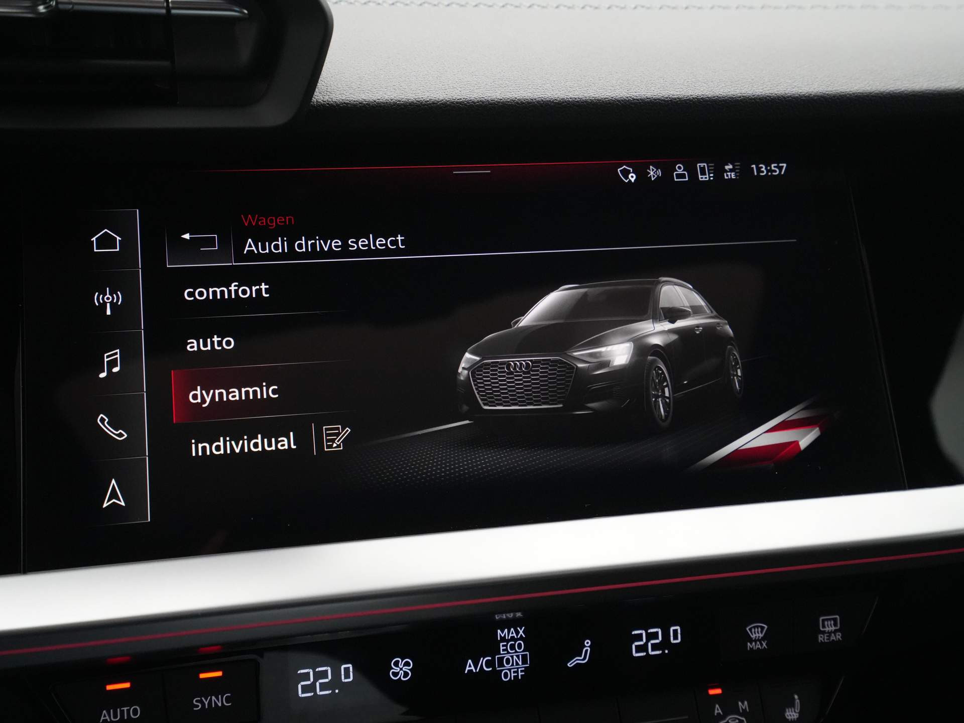 Audi - A3 Sportback 30 TFSI S edition - 2024