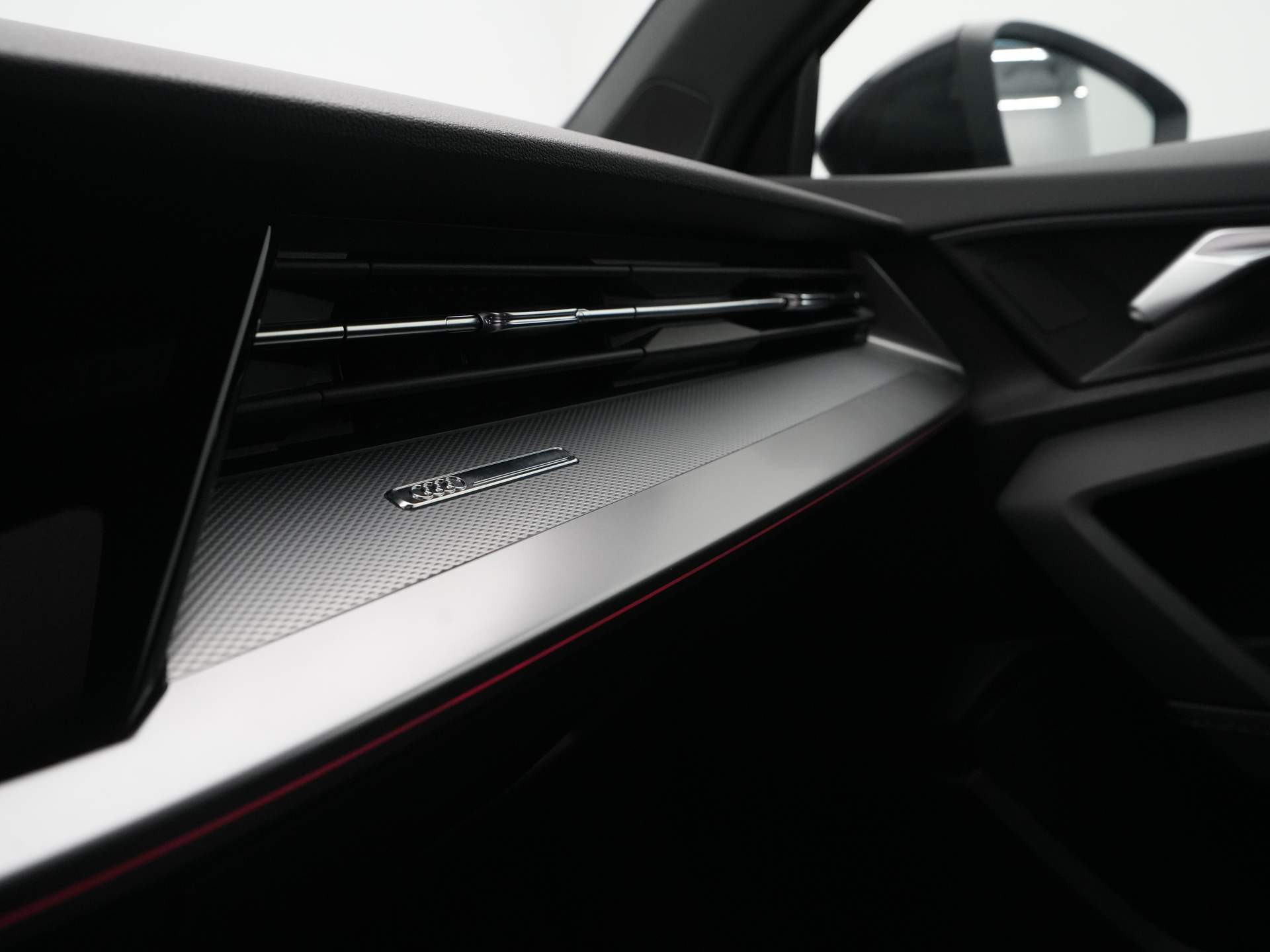 Audi - A3 Sportback 30 TFSI S edition - 2024