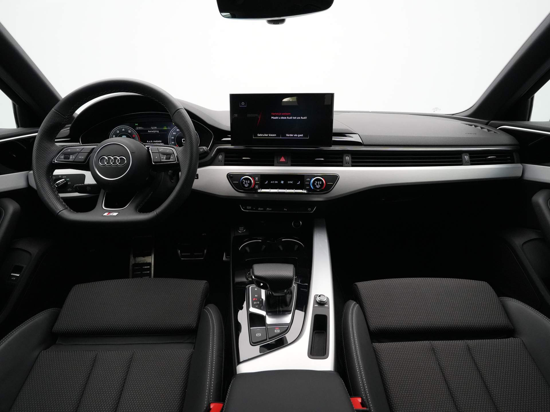 Audi - A4 Avant 35 TFSI S edition S Line - 2023
