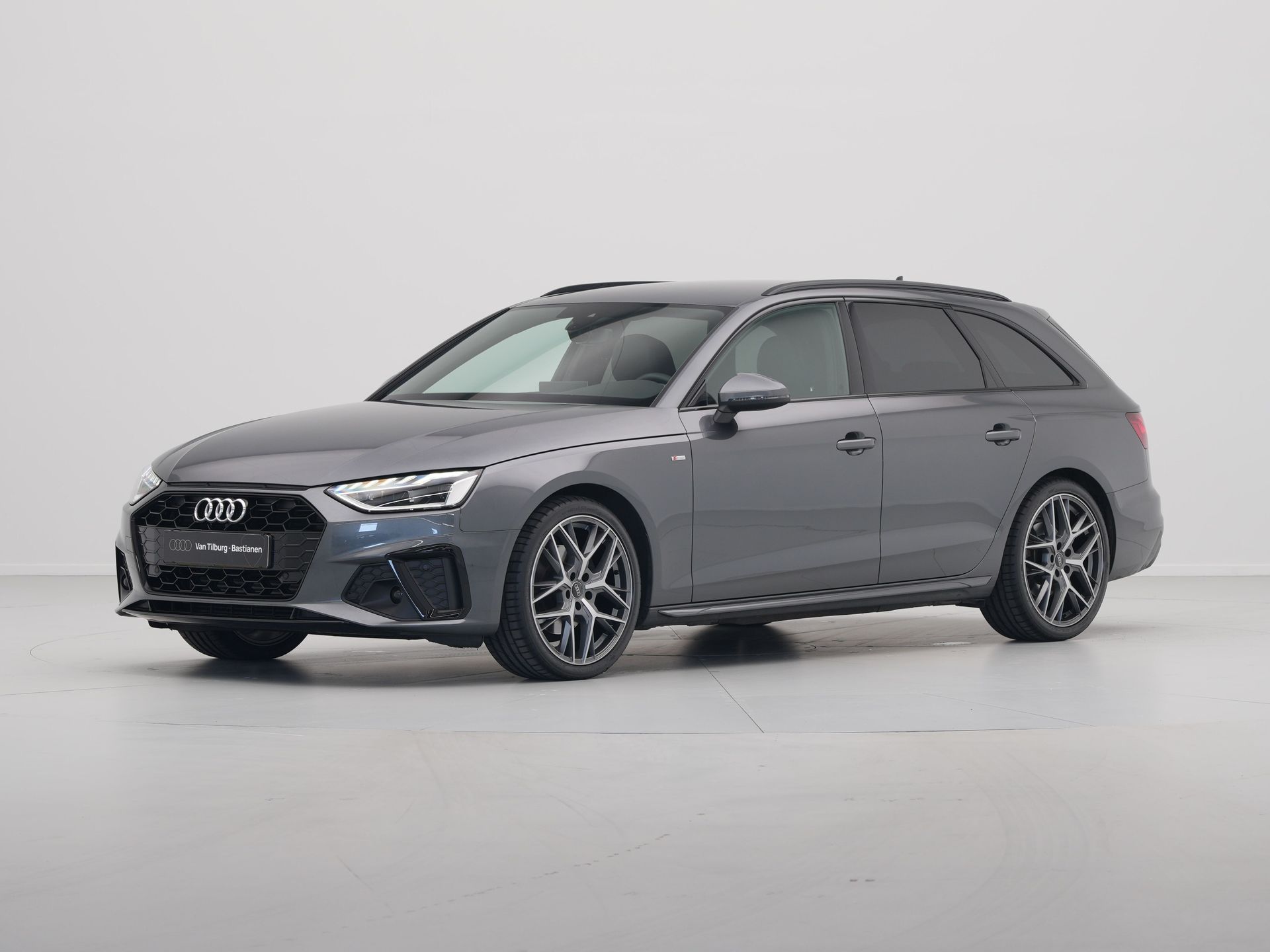 Audi - A4 Avant 35 TFSI S edition S Line - 2023