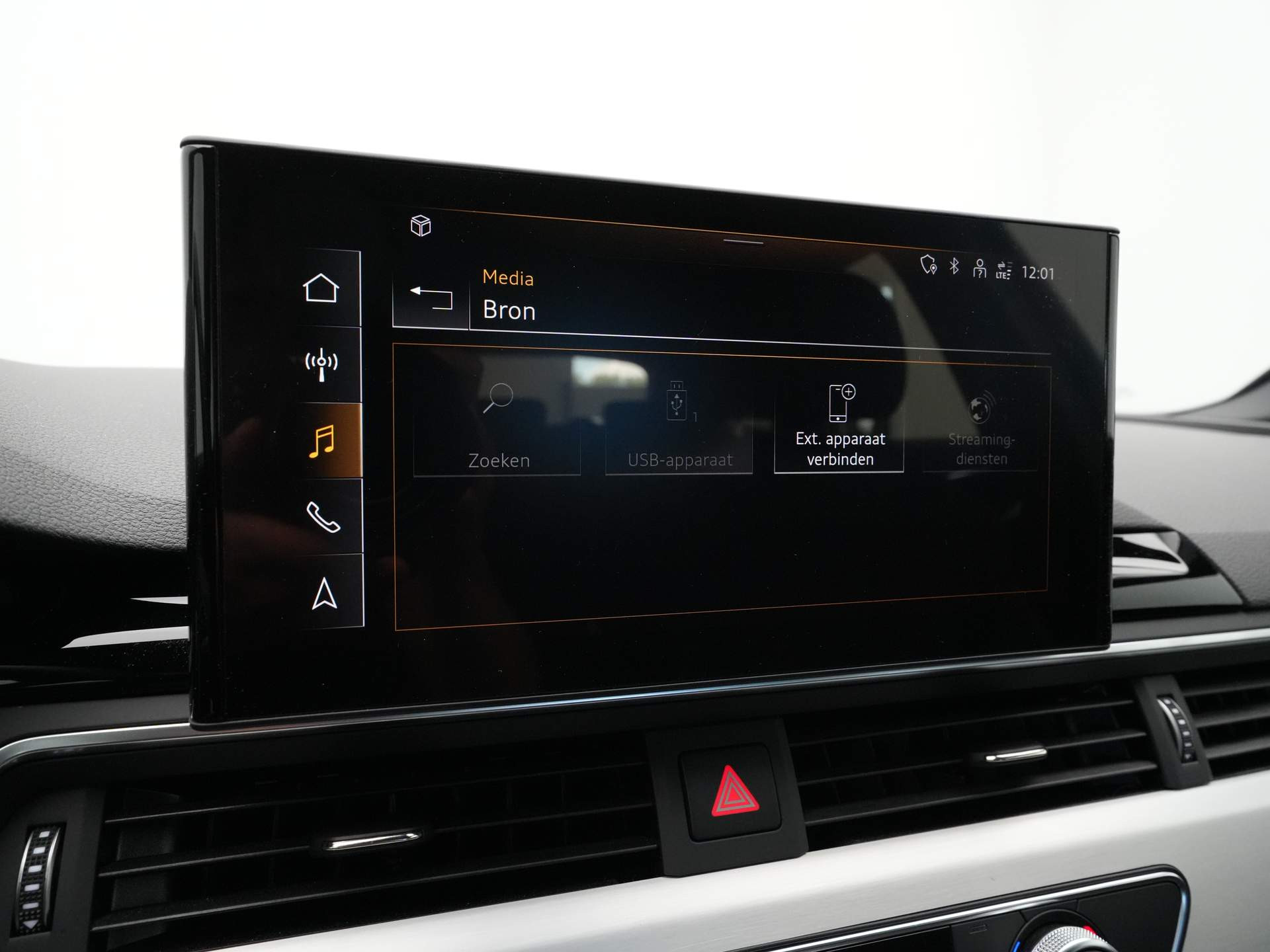 Audi - A4 Avant 35 TFSI S edition S Line - 2023