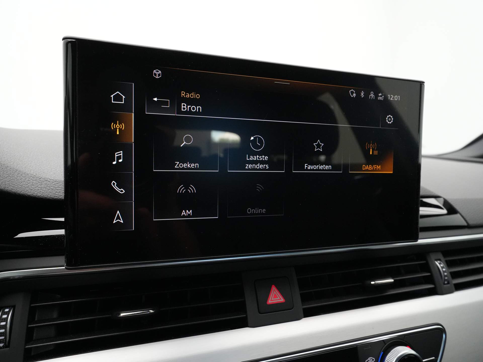 Audi - A4 Avant 35 TFSI S edition S Line - 2023