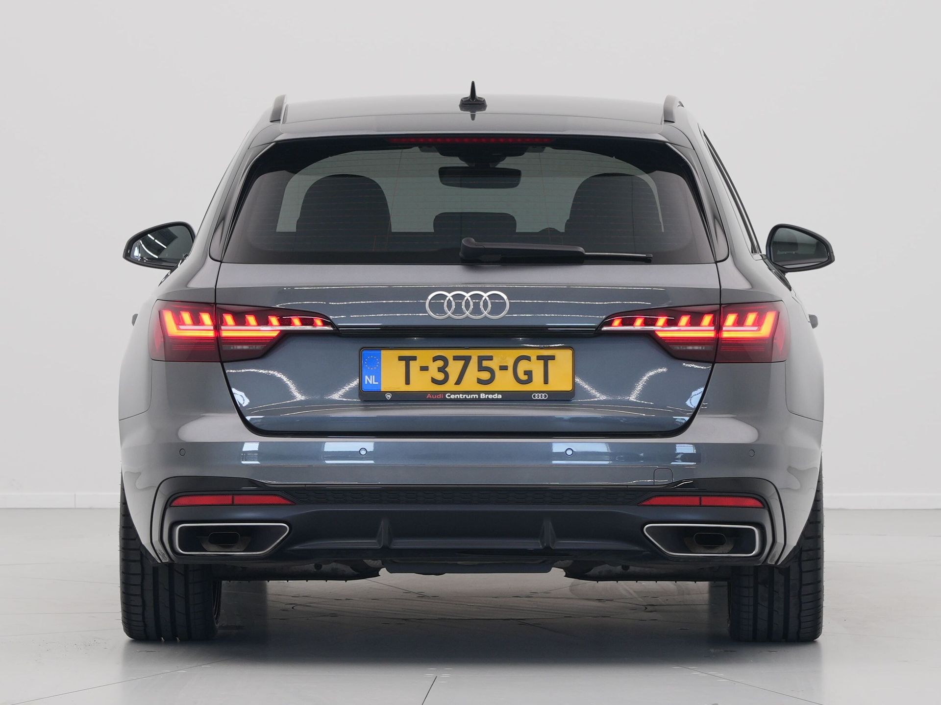 Audi - A4 Avant 35 TFSI S edition S Line - 2023