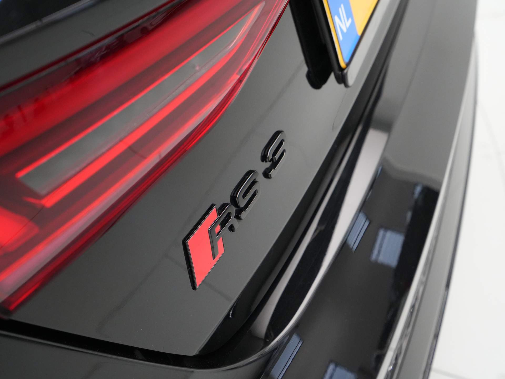 Audi - RS3 Limousine 2.5 TFSI RS 3 Quattro - 2023