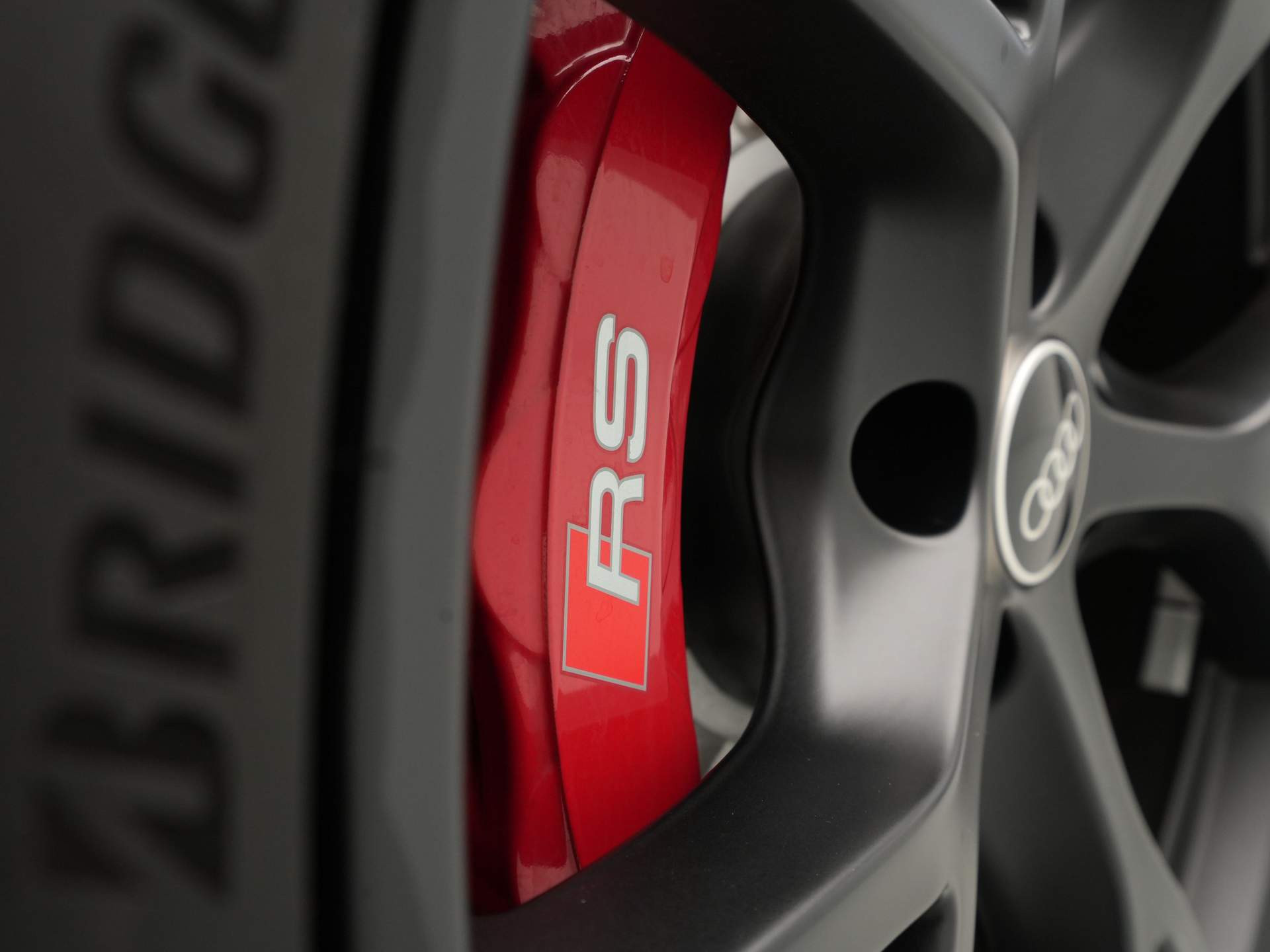 Audi - RS3 Limousine 2.5 TFSI RS 3 Quattro - 2023