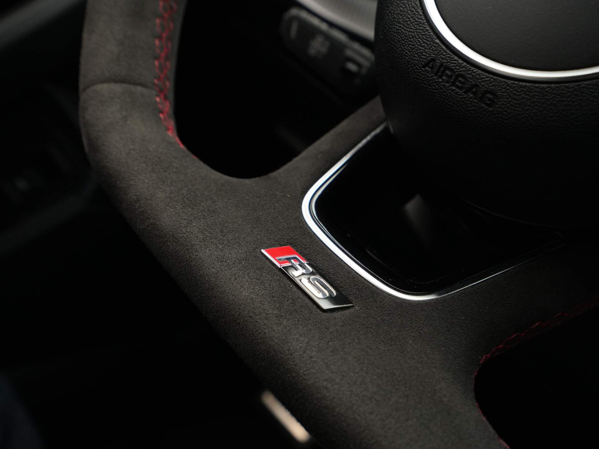 Audi - RS3 Limousine 2.5 TFSI RS 3 Quattro - 2023