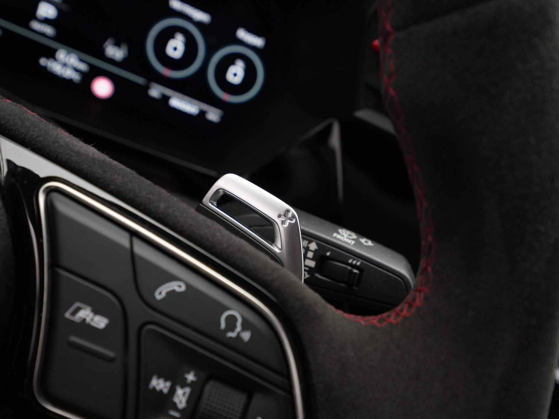 Audi - RS3 Limousine 2.5 TFSI RS 3 Quattro - 2023