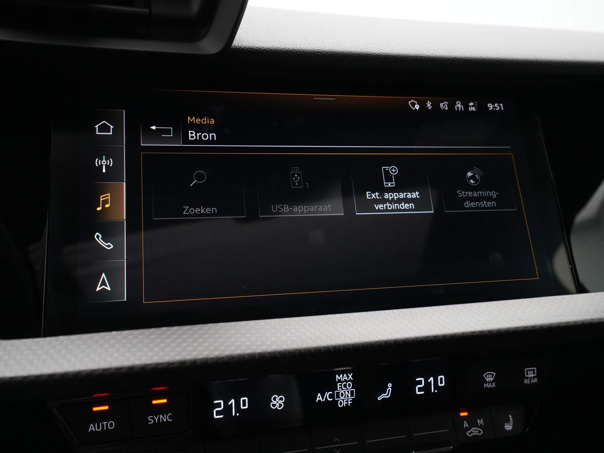 Audi - RS3 Limousine 2.5 TFSI RS 3 Quattro - 2023