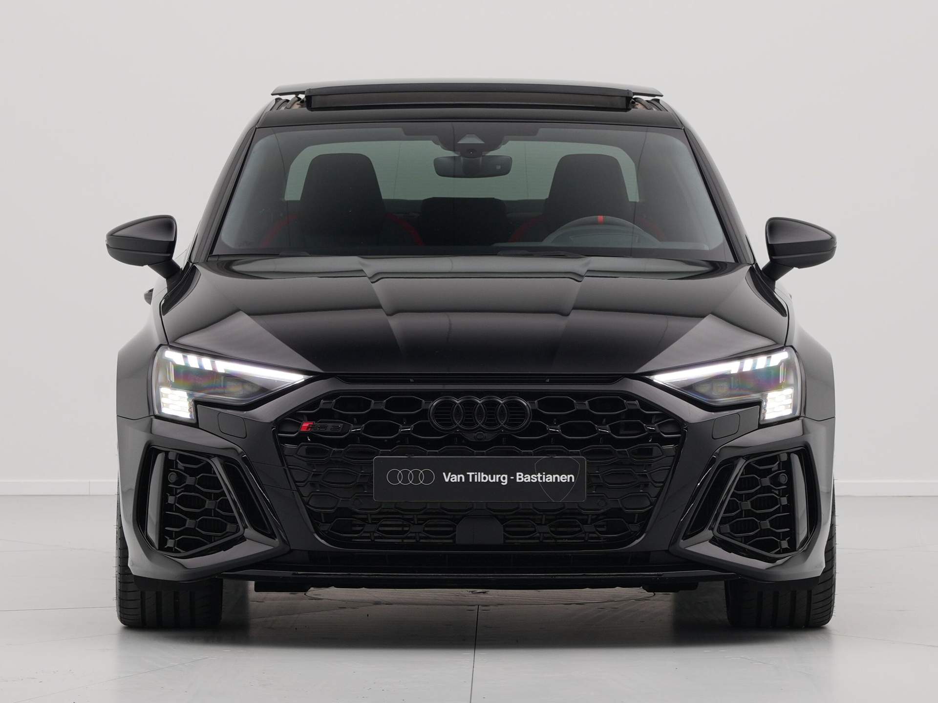 Audi - RS3 Limousine 2.5 TFSI RS 3 Quattro - 2023