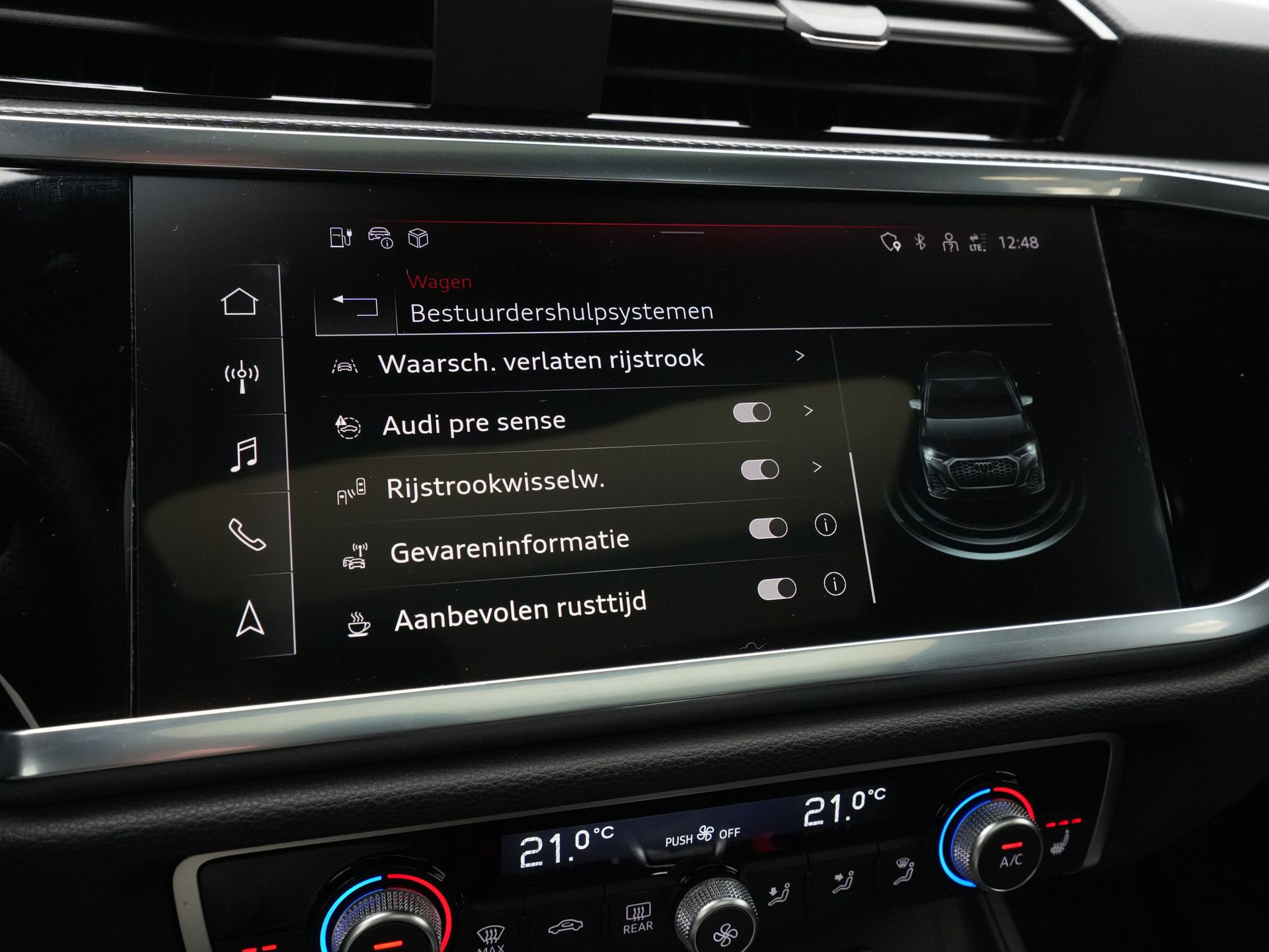 Audi - Q3 Sportback 45 TFSI e 245 pkS Edition S Line - 2024
