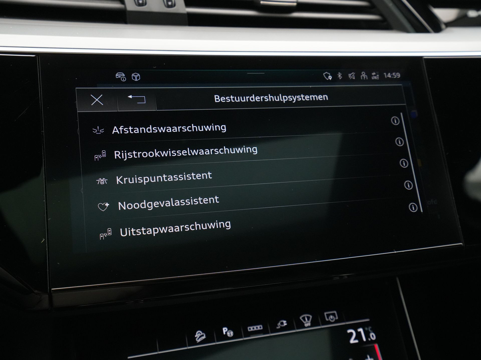 Audi - Q8 e-tron 55 300kw/408pk 114Kwh - 2024