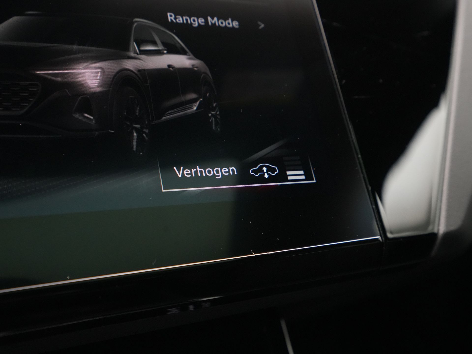 Audi - Q8 e-tron 55 300kw/408pk 114Kwh - 2024