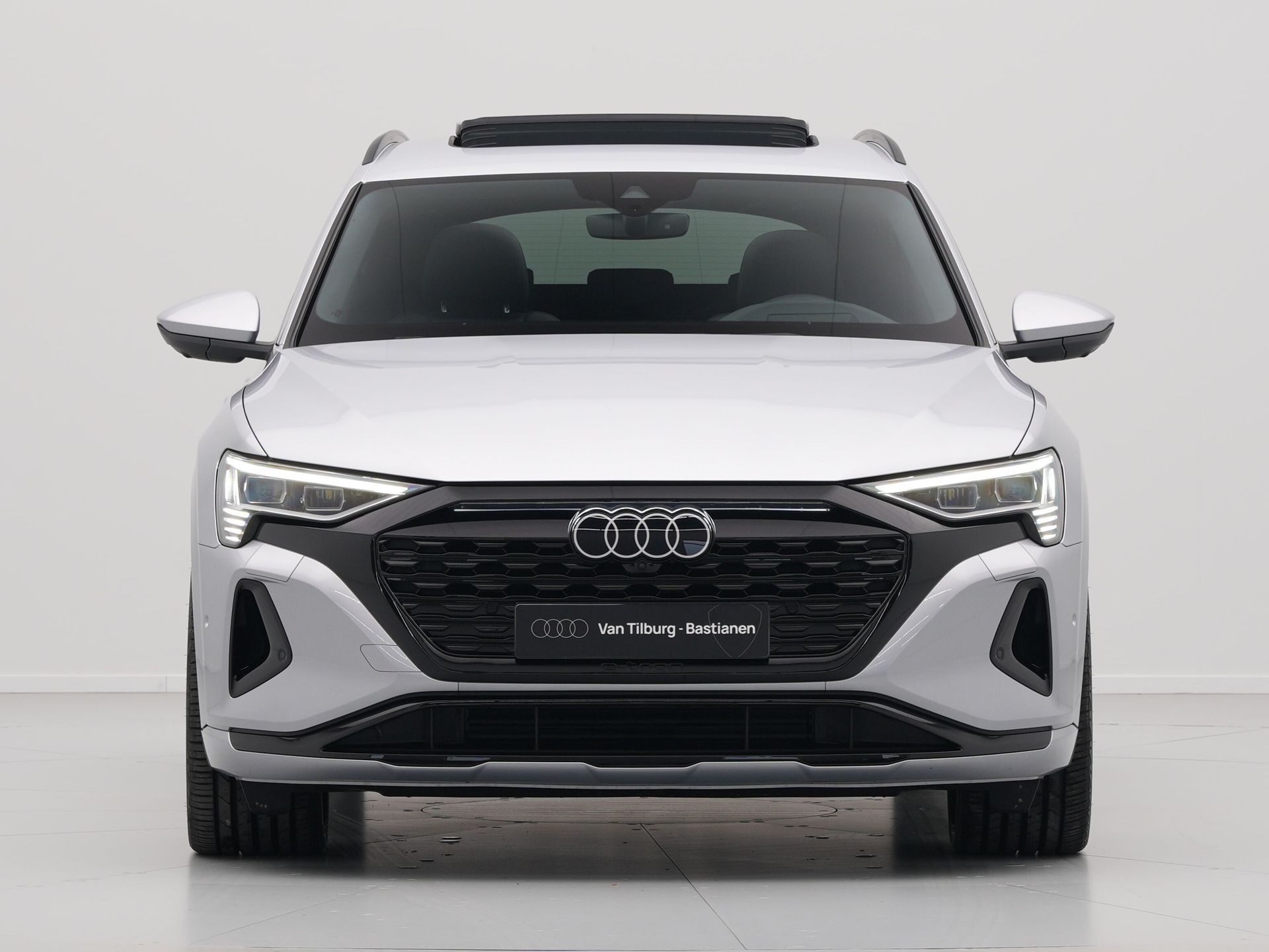 Audi - Q8 e-tron 55 300kw/408pk 114Kwh - 2024