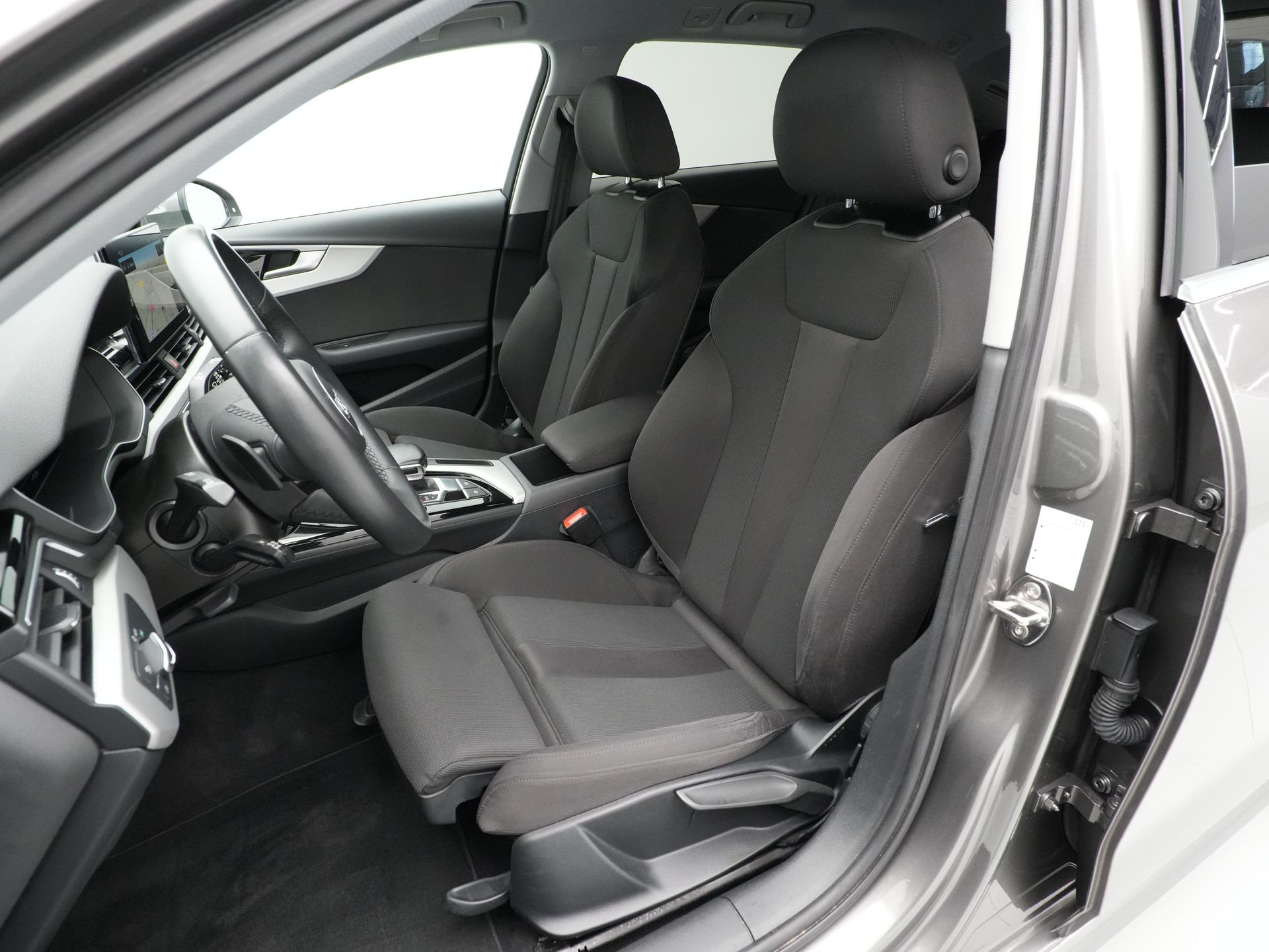 Audi - A4 Avant 35 TFSI Business Edition - 2021