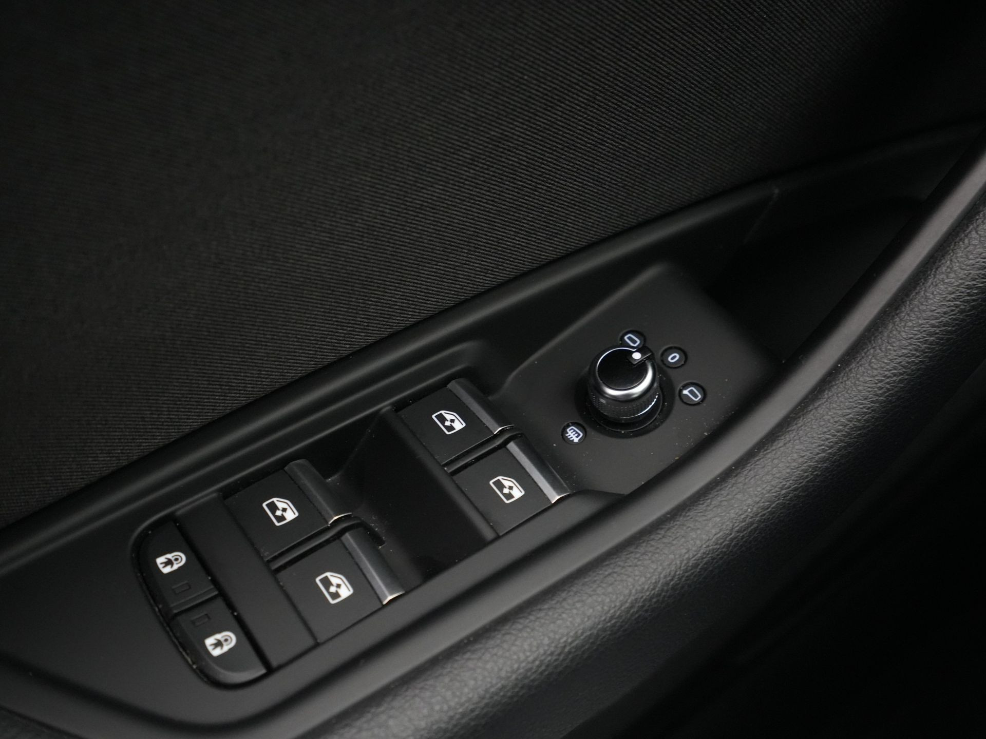 Audi - A4 Avant 35 TFSI Business Edition - 2021