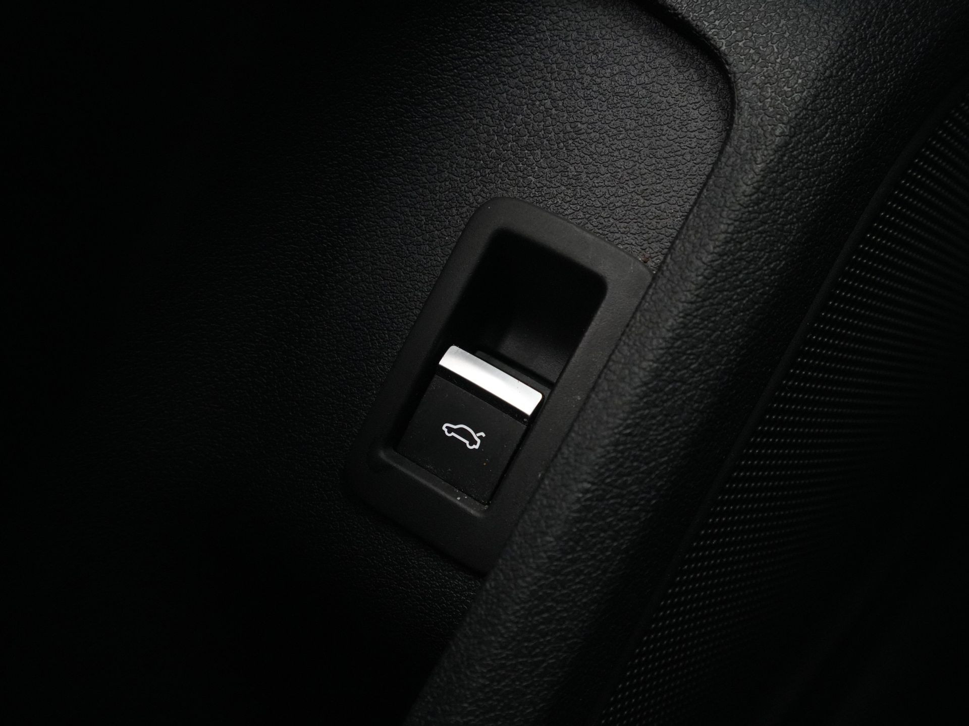 Audi - A4 Avant 35 TFSI Business Edition - 2021