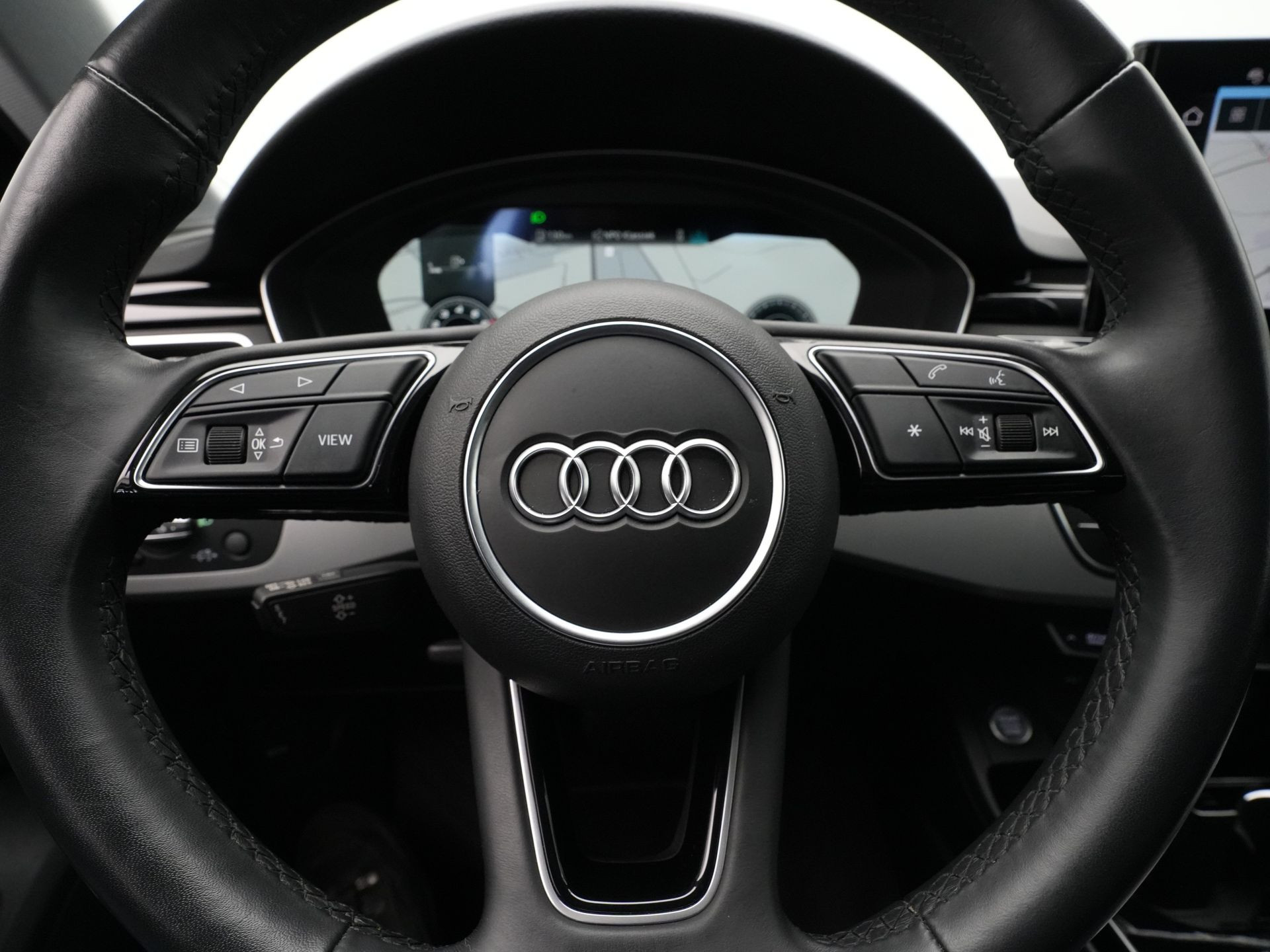 Audi - A4 Avant 35 TFSI Business Edition - 2021