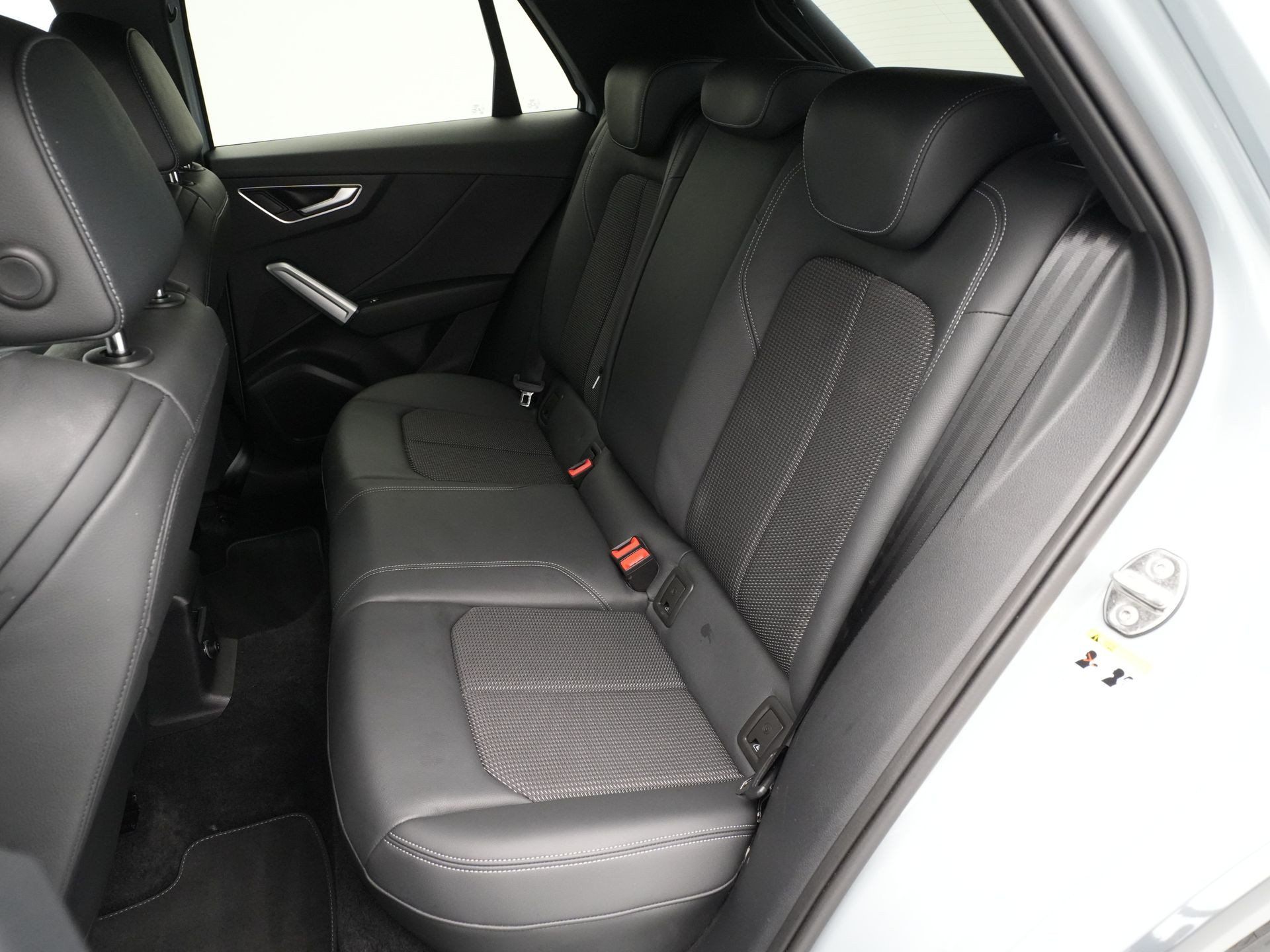 Audi - Q2 35 150 pk TFSI S Edition - 2024