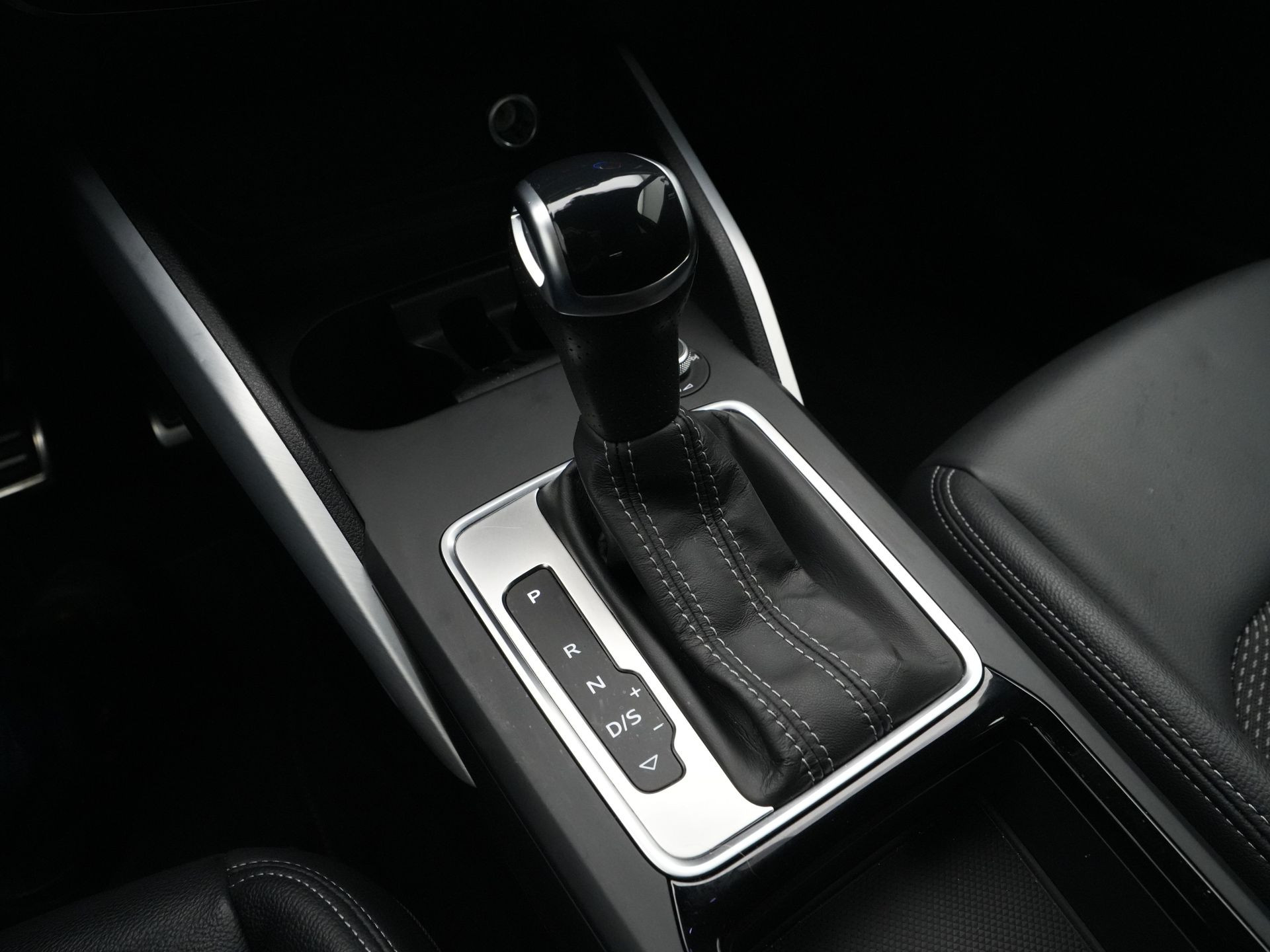 Audi - Q2 35 150 pk TFSI S Edition - 2024