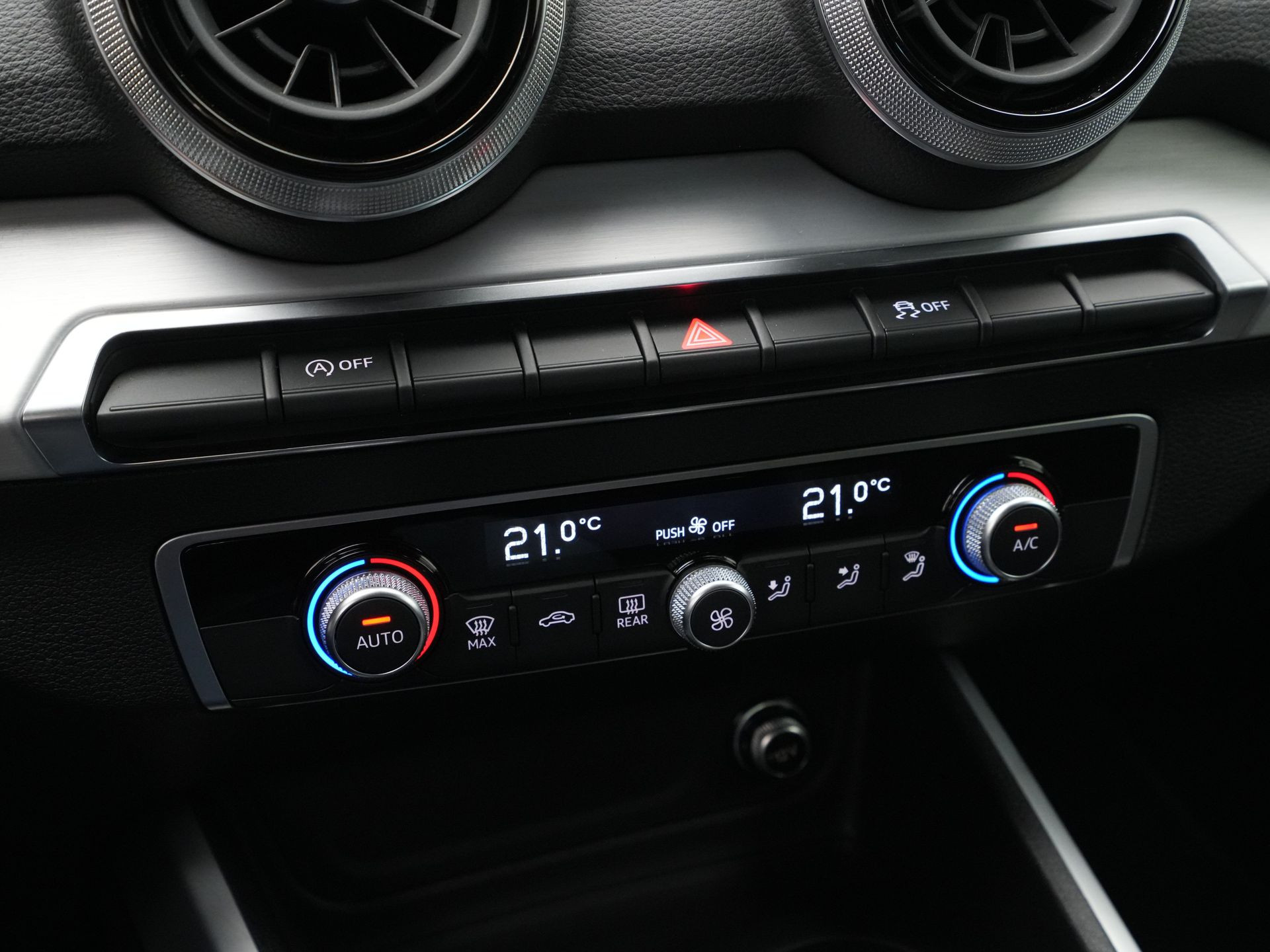 Audi - Q2 35 TFSI 150pk S Edition - 2024